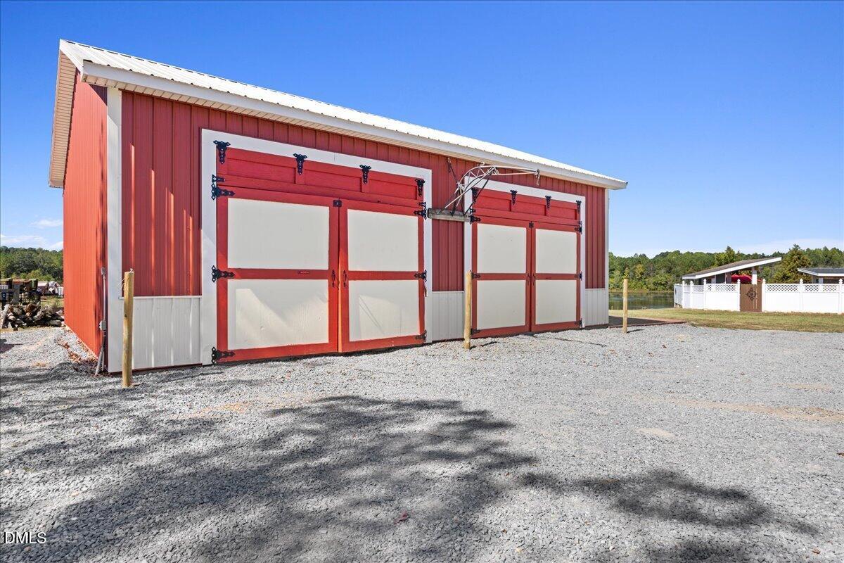 3636- A Holly Grove Road Property Photo 4