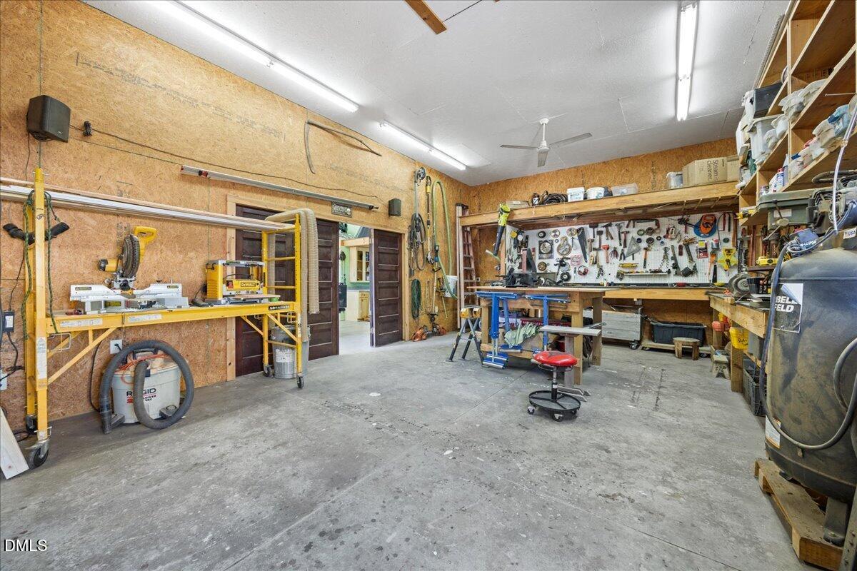 3636- A Holly Grove Road Property Photo 6