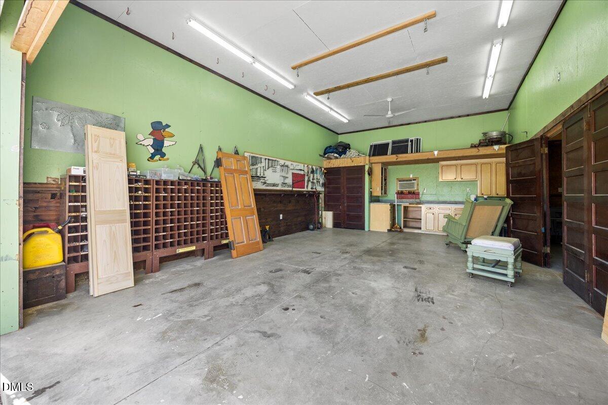 3636- A Holly Grove Road Property Photo 7