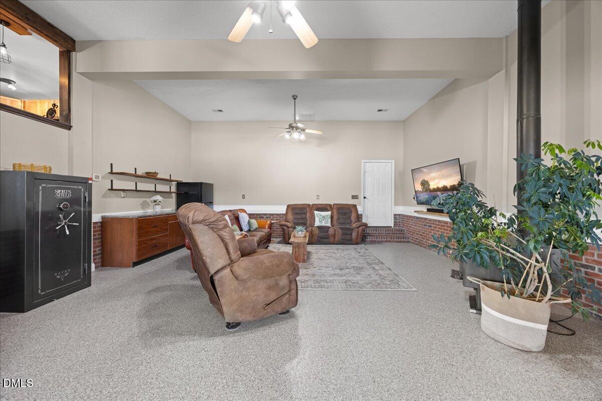3636- A Holly Grove Road Property Photo 22