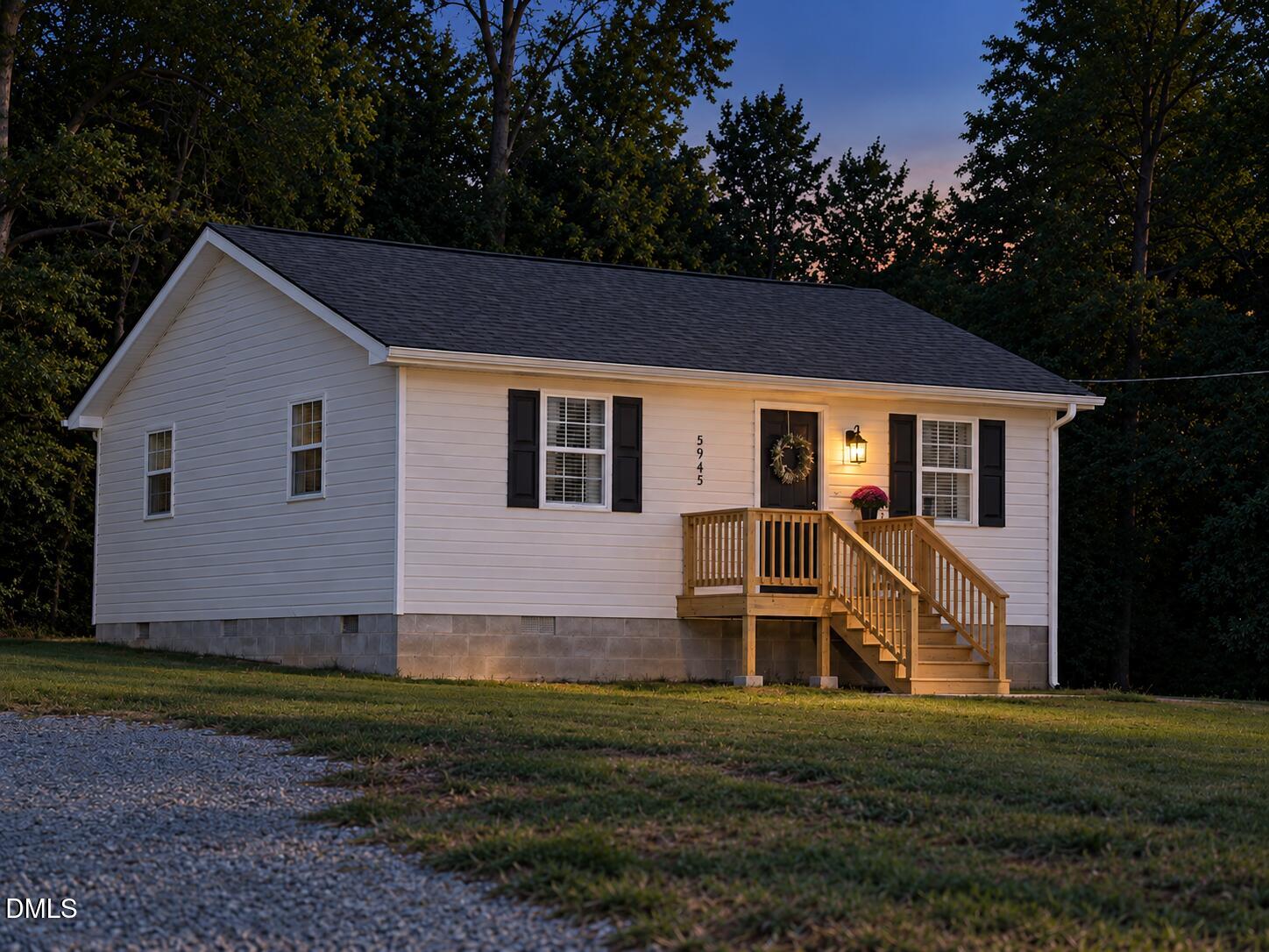 5945 Craig Road Property Photo 1