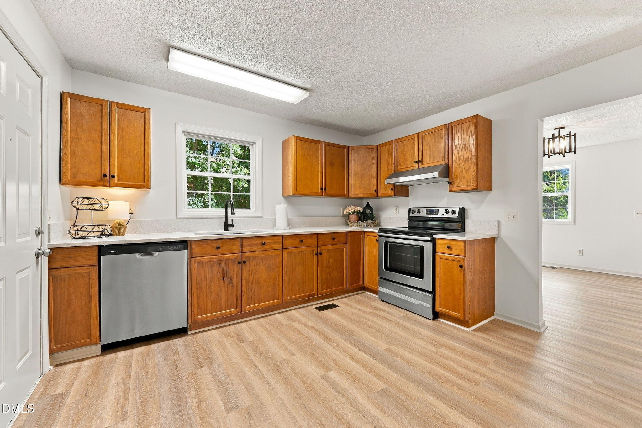 5945 Craig Road Property Photo 13