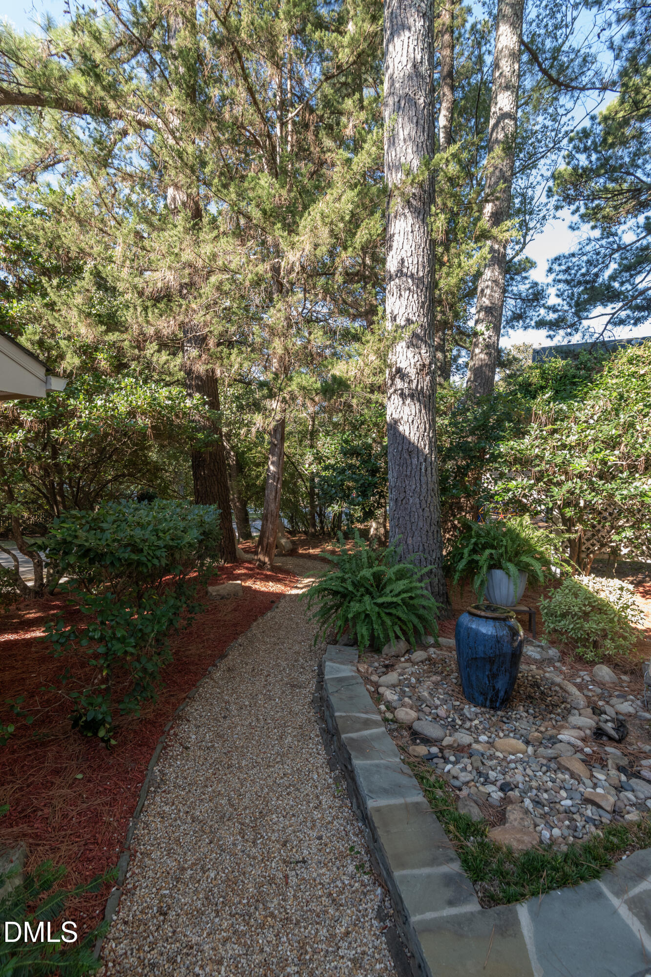 8701 Chatterleigh Circle Property Photo 17
