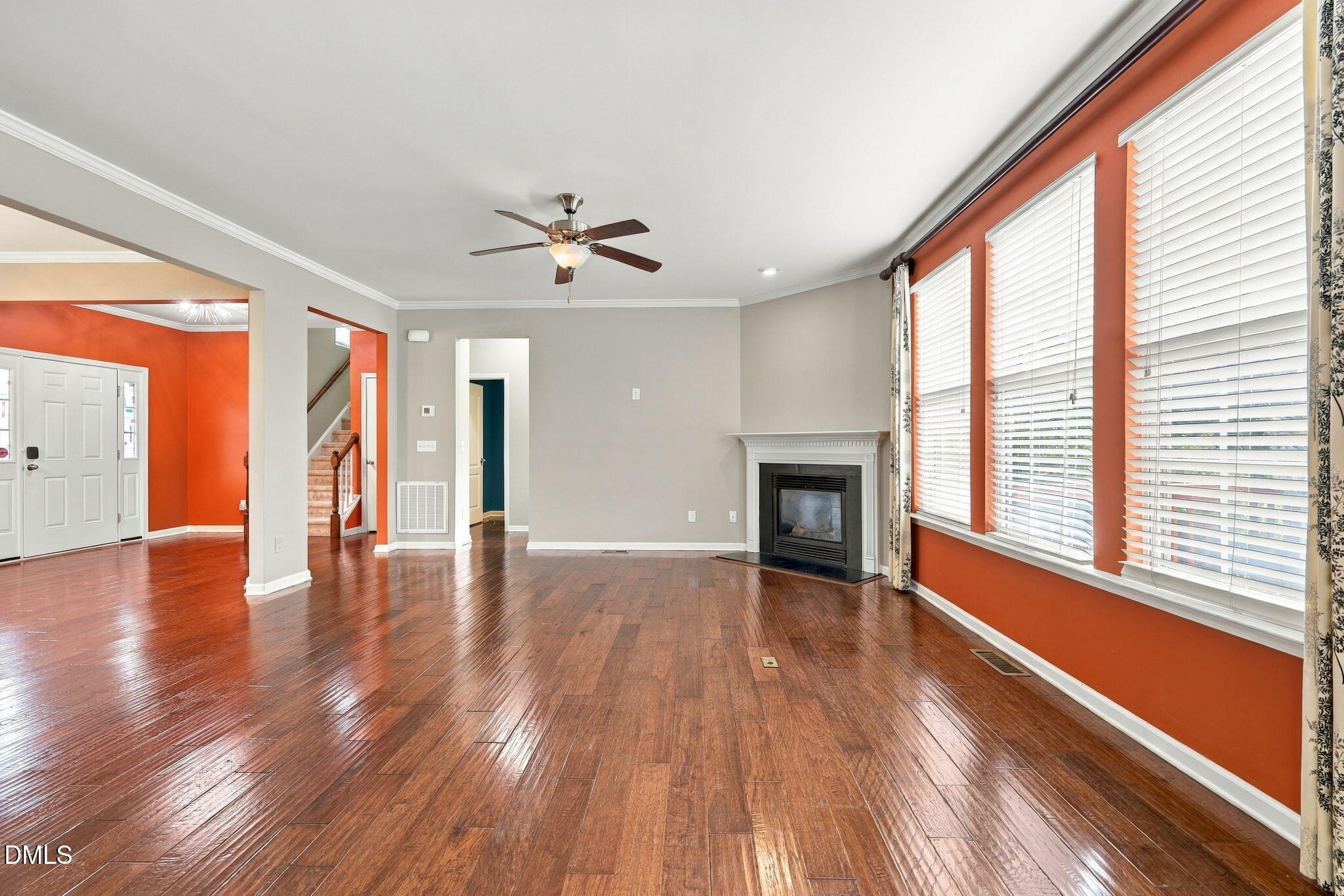 2116 Hemlock Hill Drive Property Photo 8
