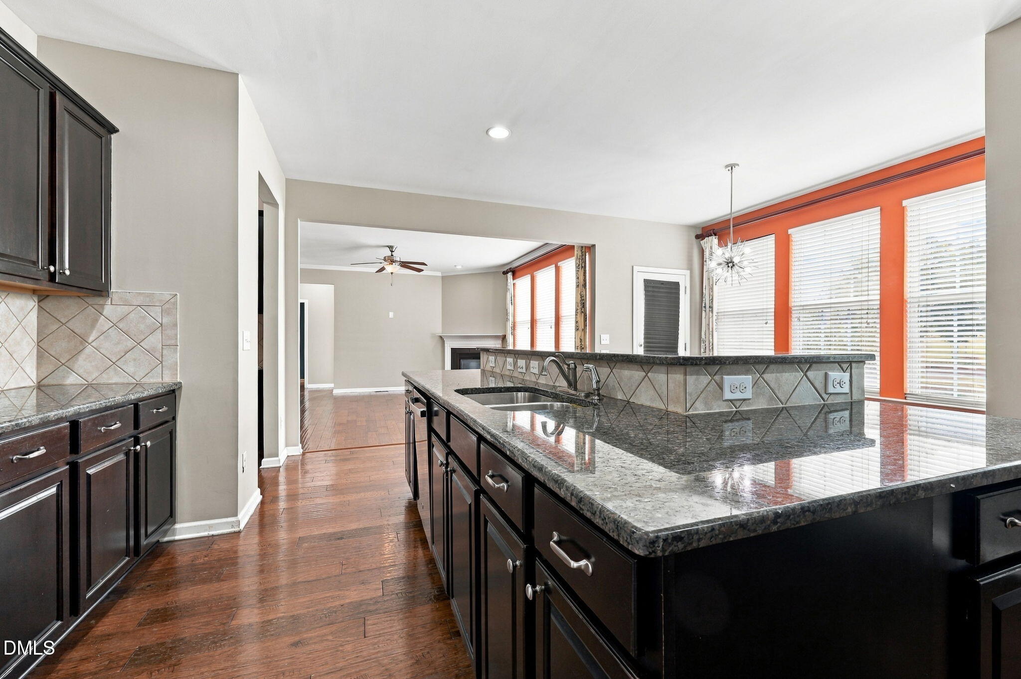 2116 Hemlock Hill Drive Property Photo 11