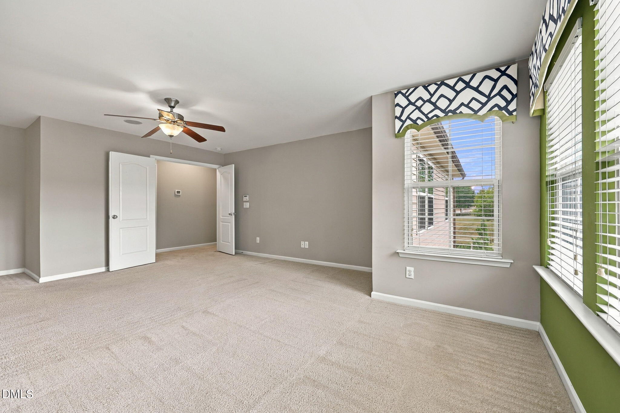 2116 Hemlock Hill Drive Property Photo 16