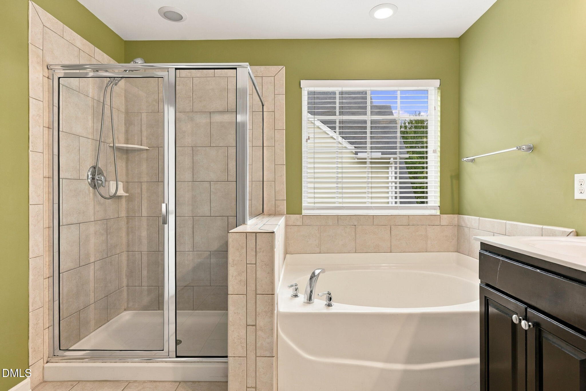 2116 Hemlock Hill Drive Property Photo 18