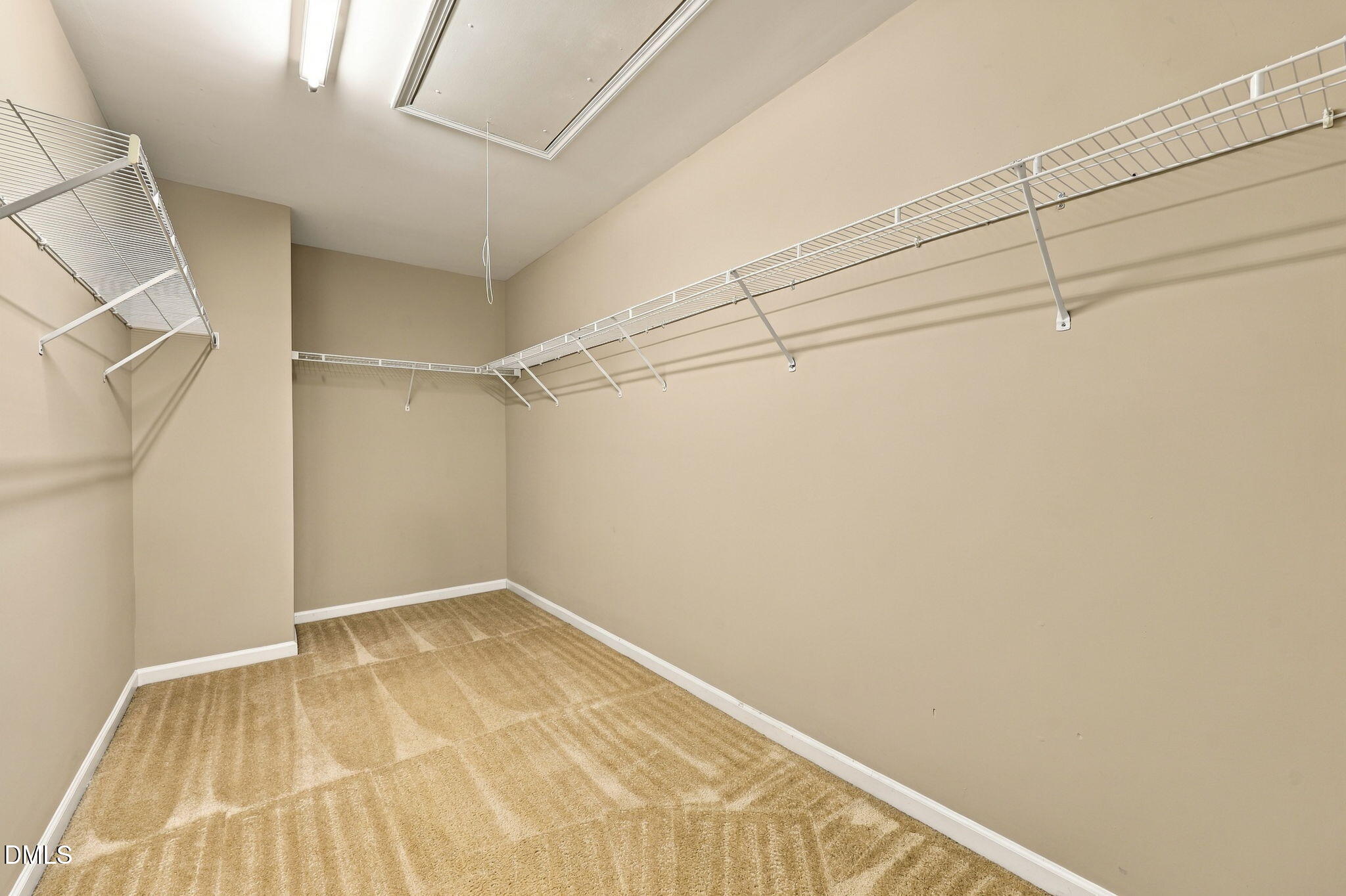 2116 Hemlock Hill Drive Property Photo 19