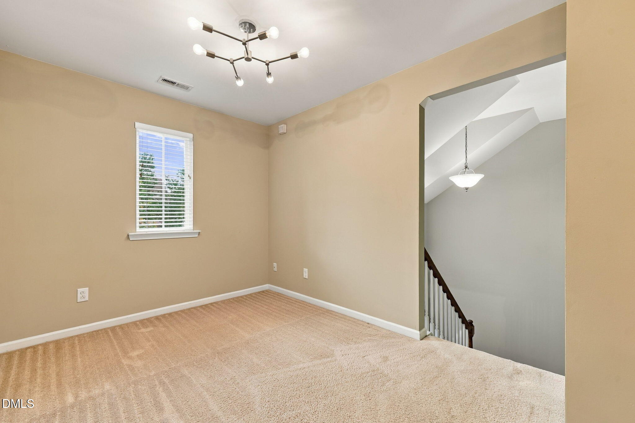 2116 Hemlock Hill Drive Property Photo 27