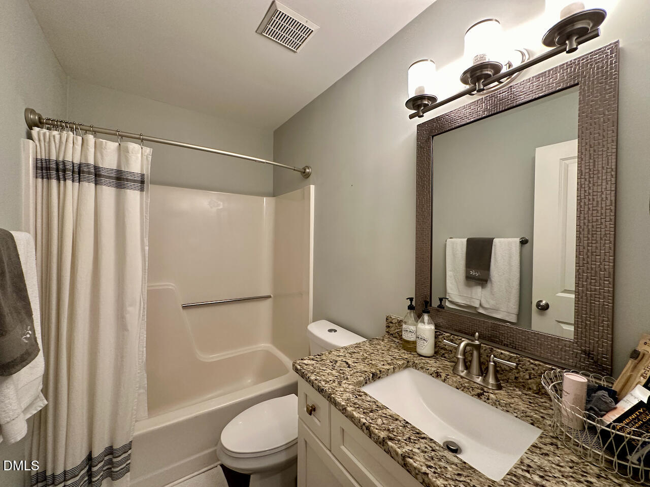 2344 Ravenhill Drive Property Photo 19