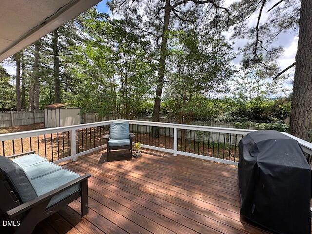 2344 Ravenhill Drive Property Photo 25
