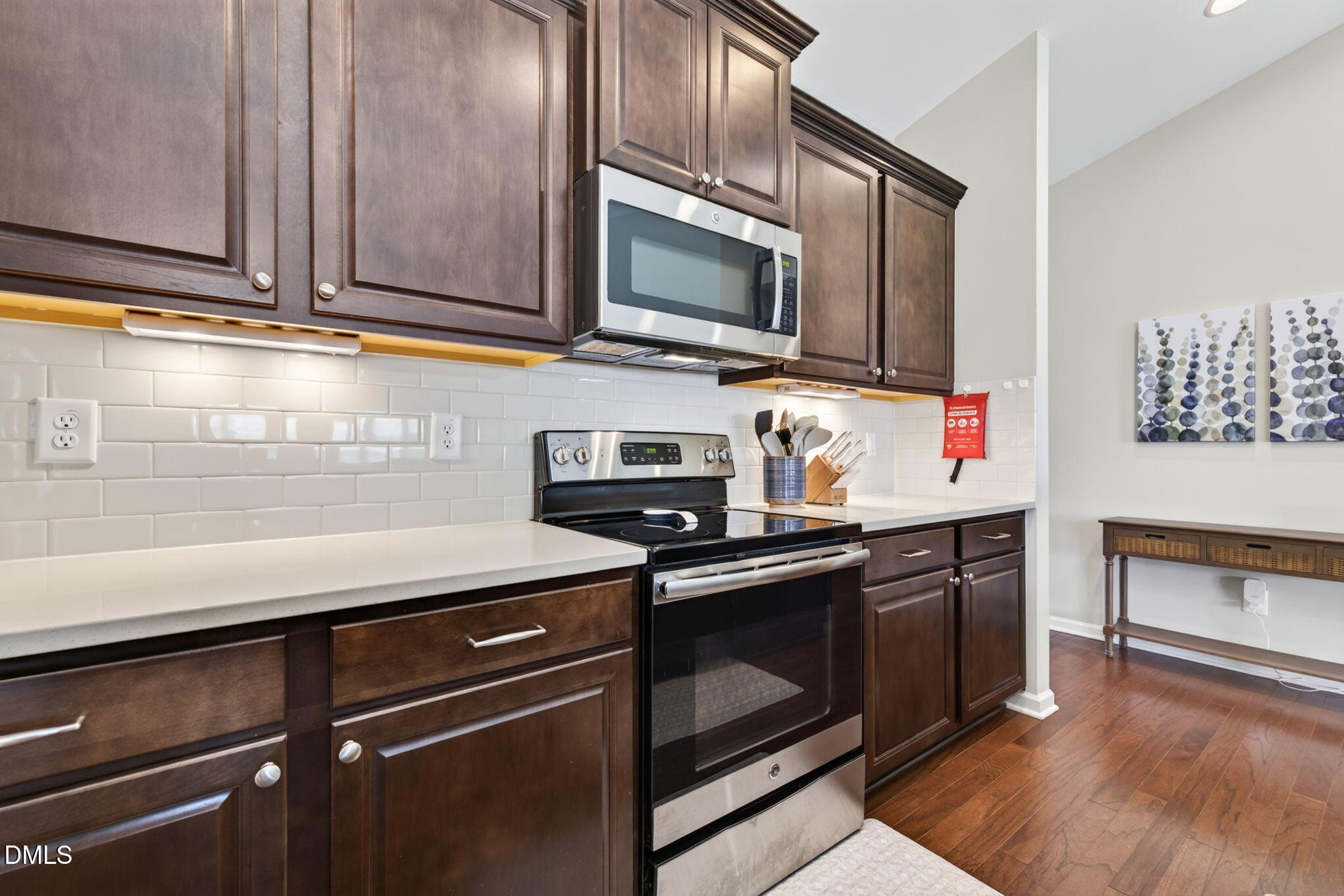 96 Sugar Maple Court Property Photo 10