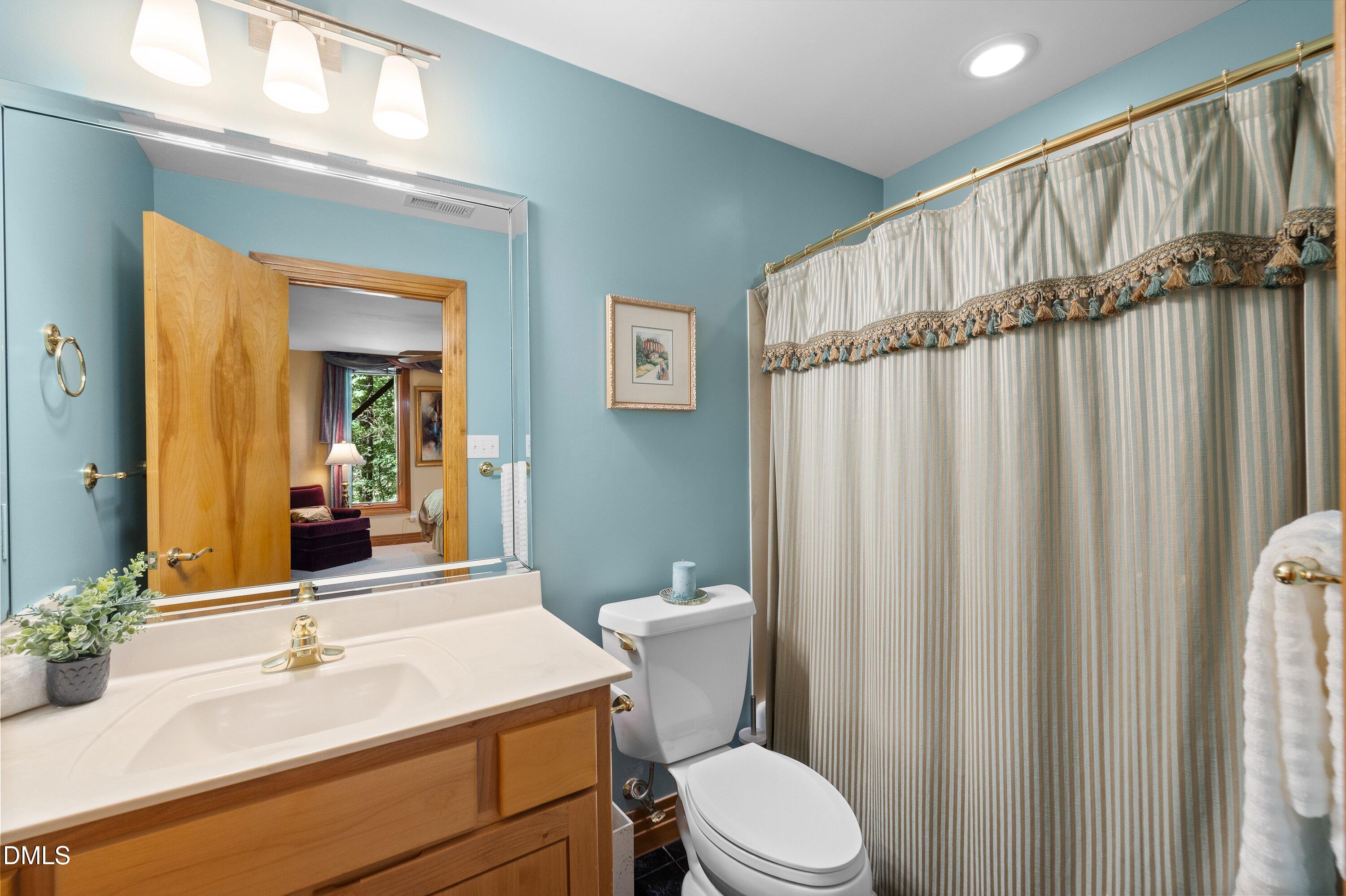 4604 White Chapel Way Property Photo 35
