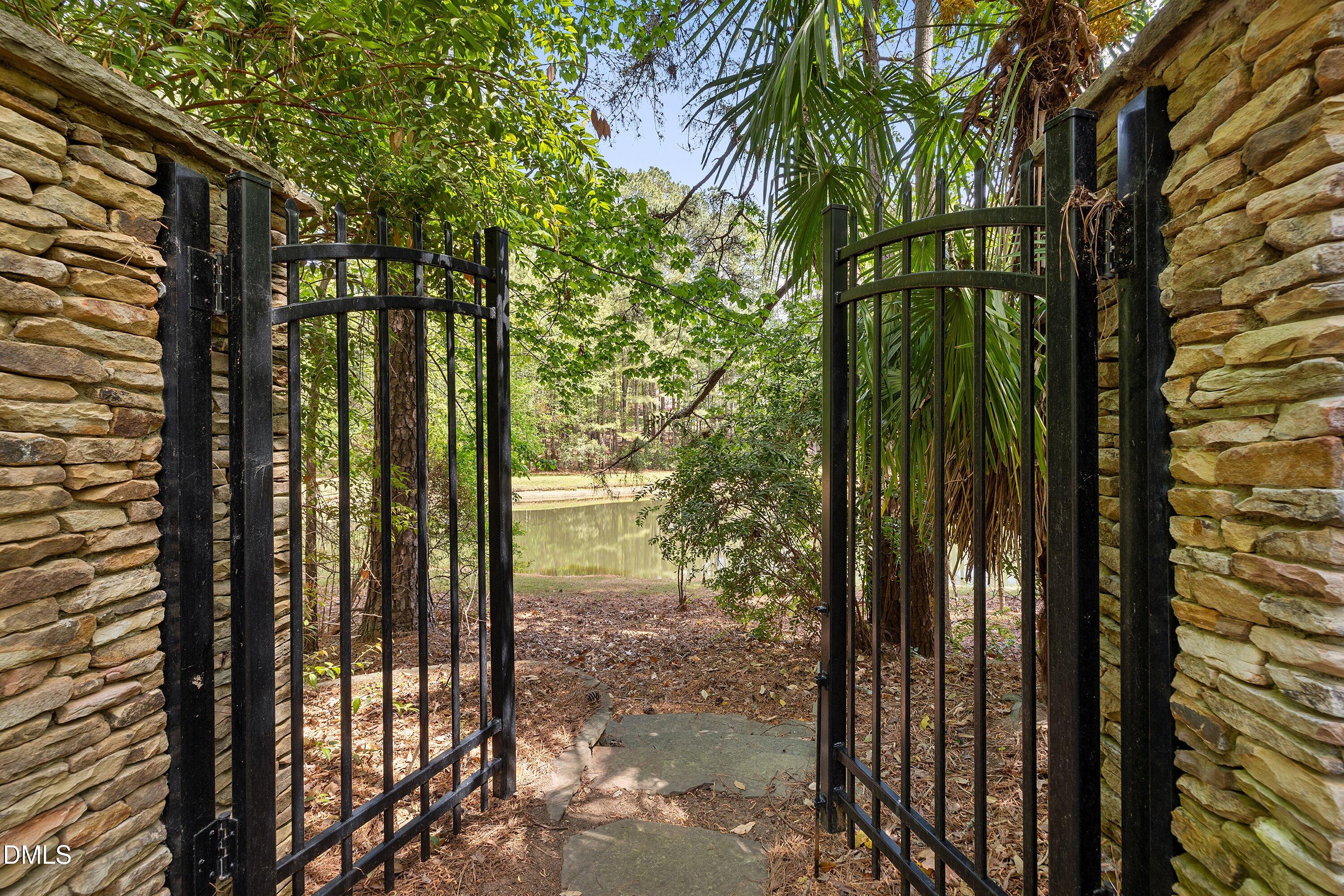 4604 White Chapel Way Property Photo 67