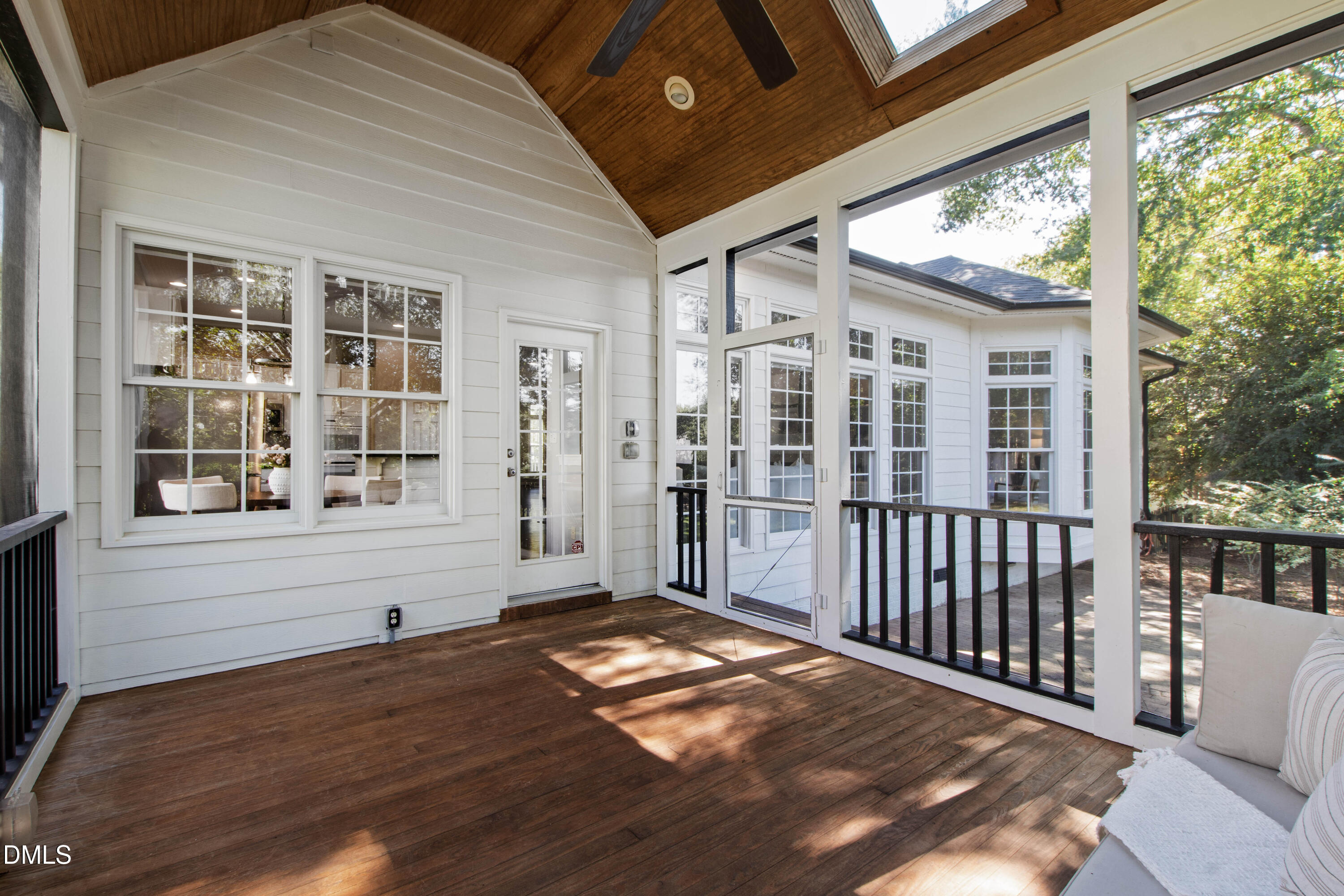 126 Shadow Ridge Place Property Photo 46