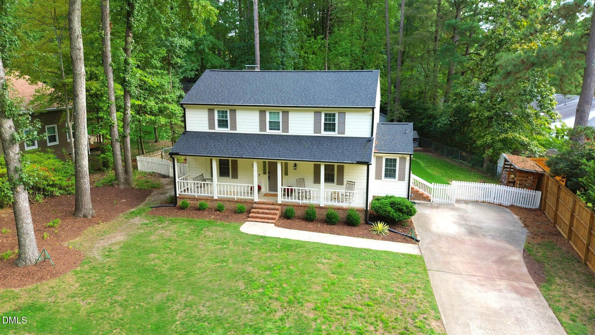 106 Abbey Lane Property Photo 1