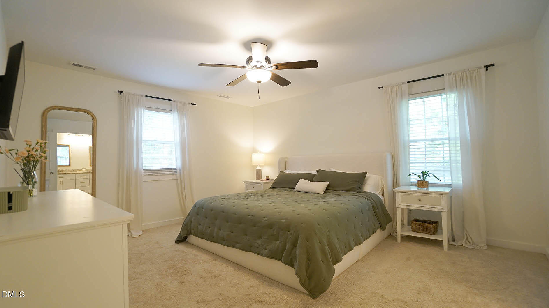 106 Abbey Lane Property Photo 22