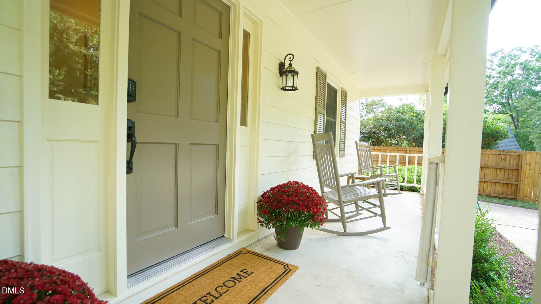 106 Abbey Lane Property Photo 49