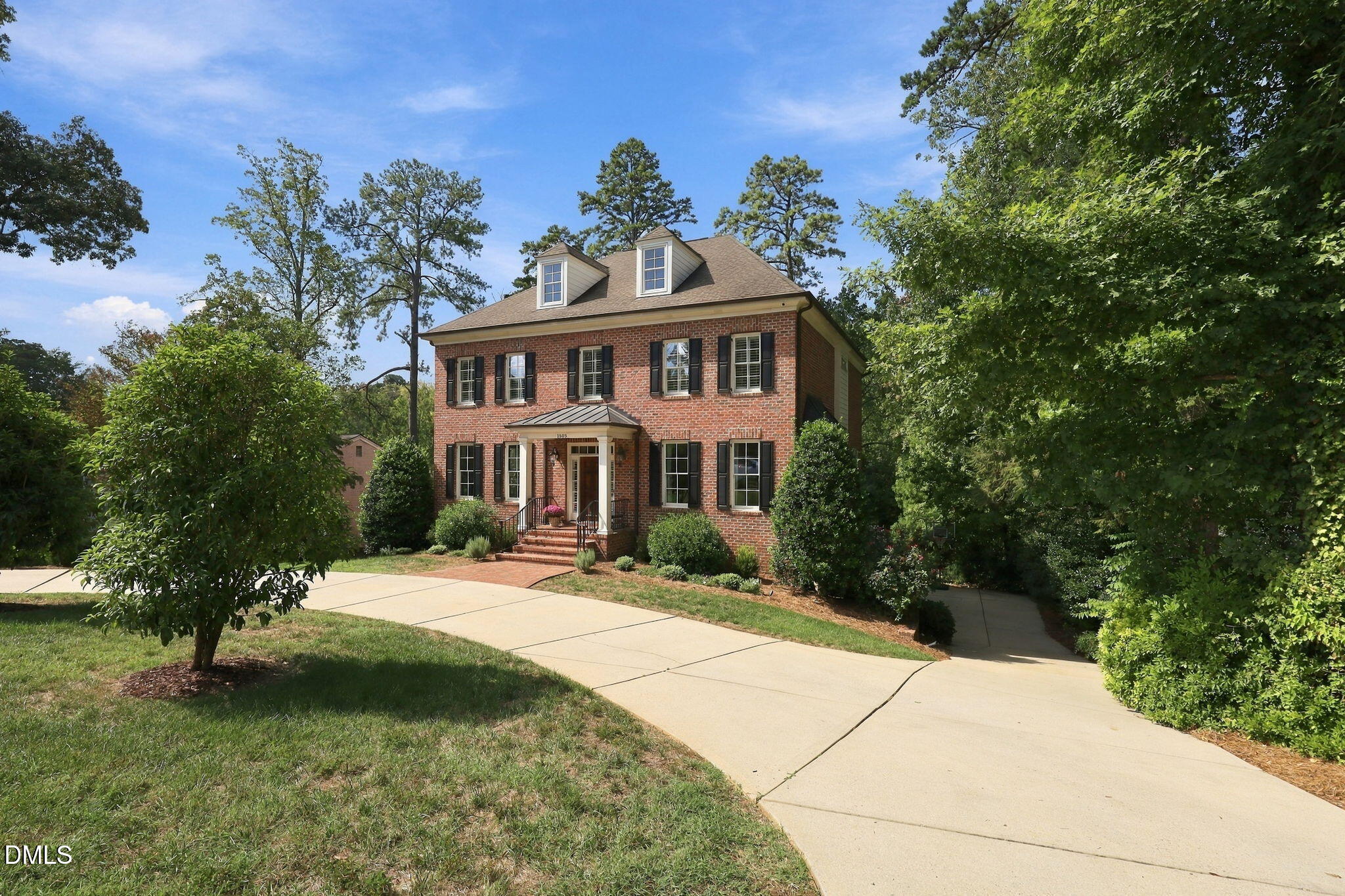 1505 Duplin Road Property Photo 2