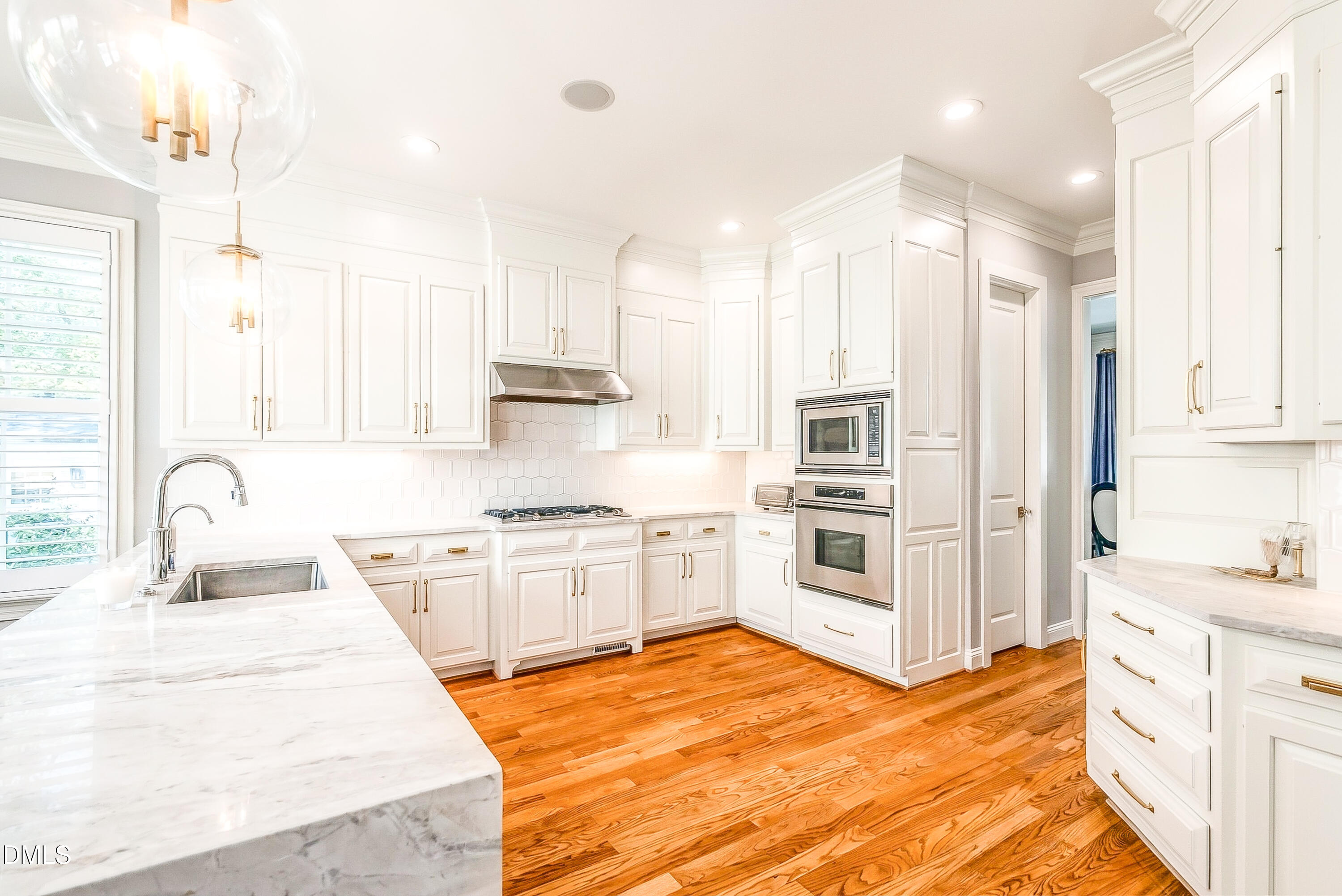 1505 Duplin Road Property Photo 15