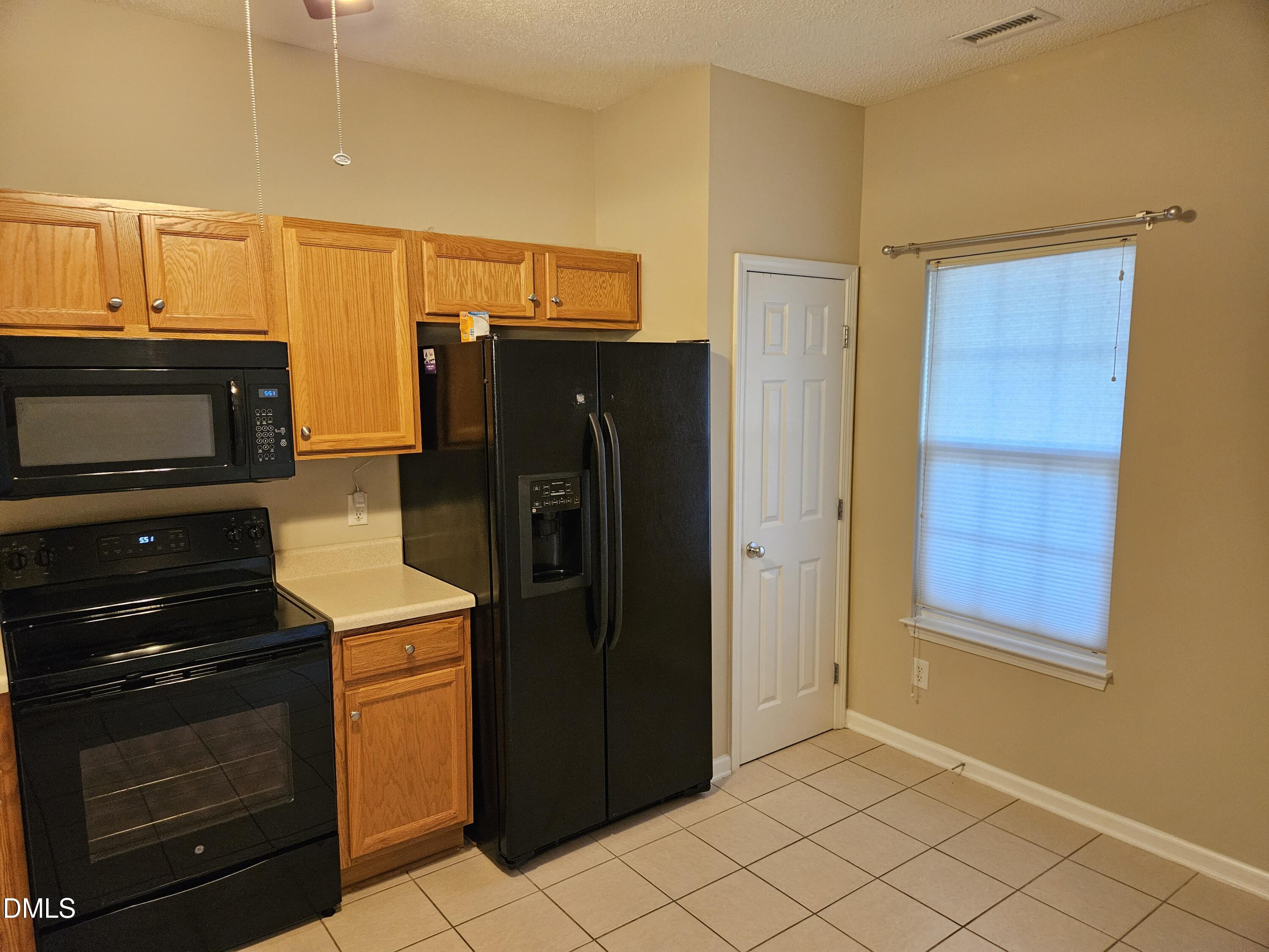 148 Cline Falls Drive Property Photo 4