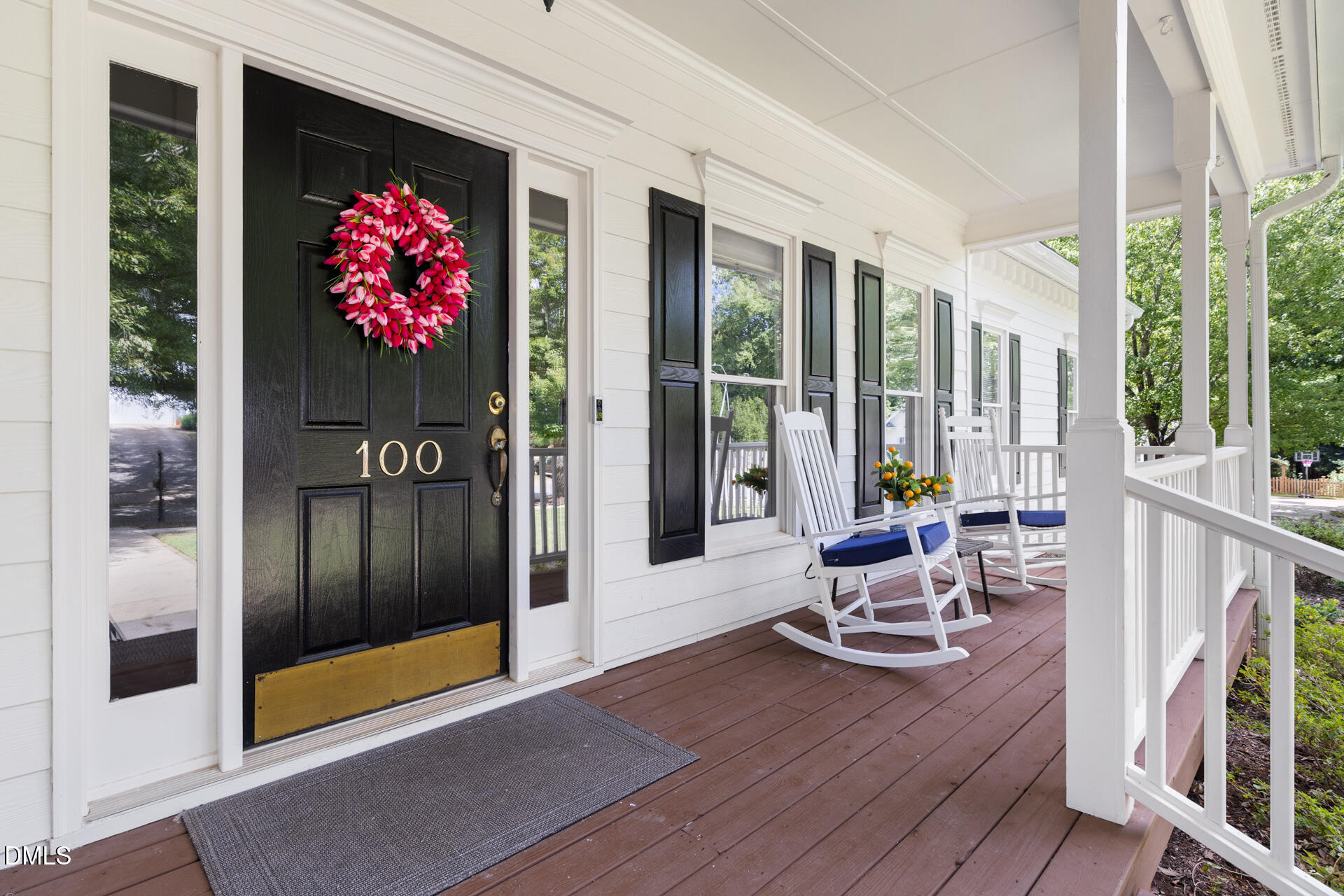 100 Norwalk Street Property Photo 6