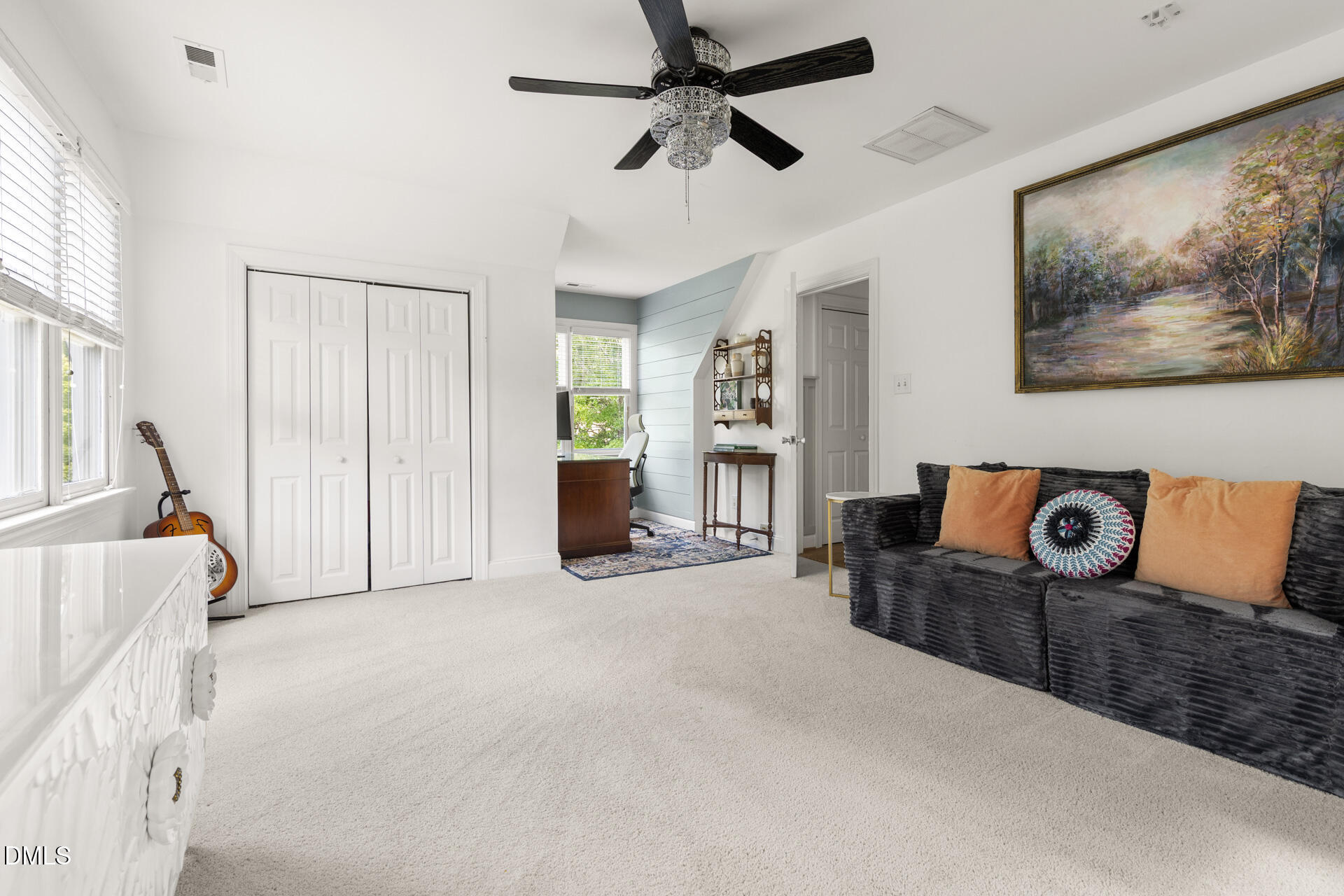 100 Norwalk Street Property Photo 30