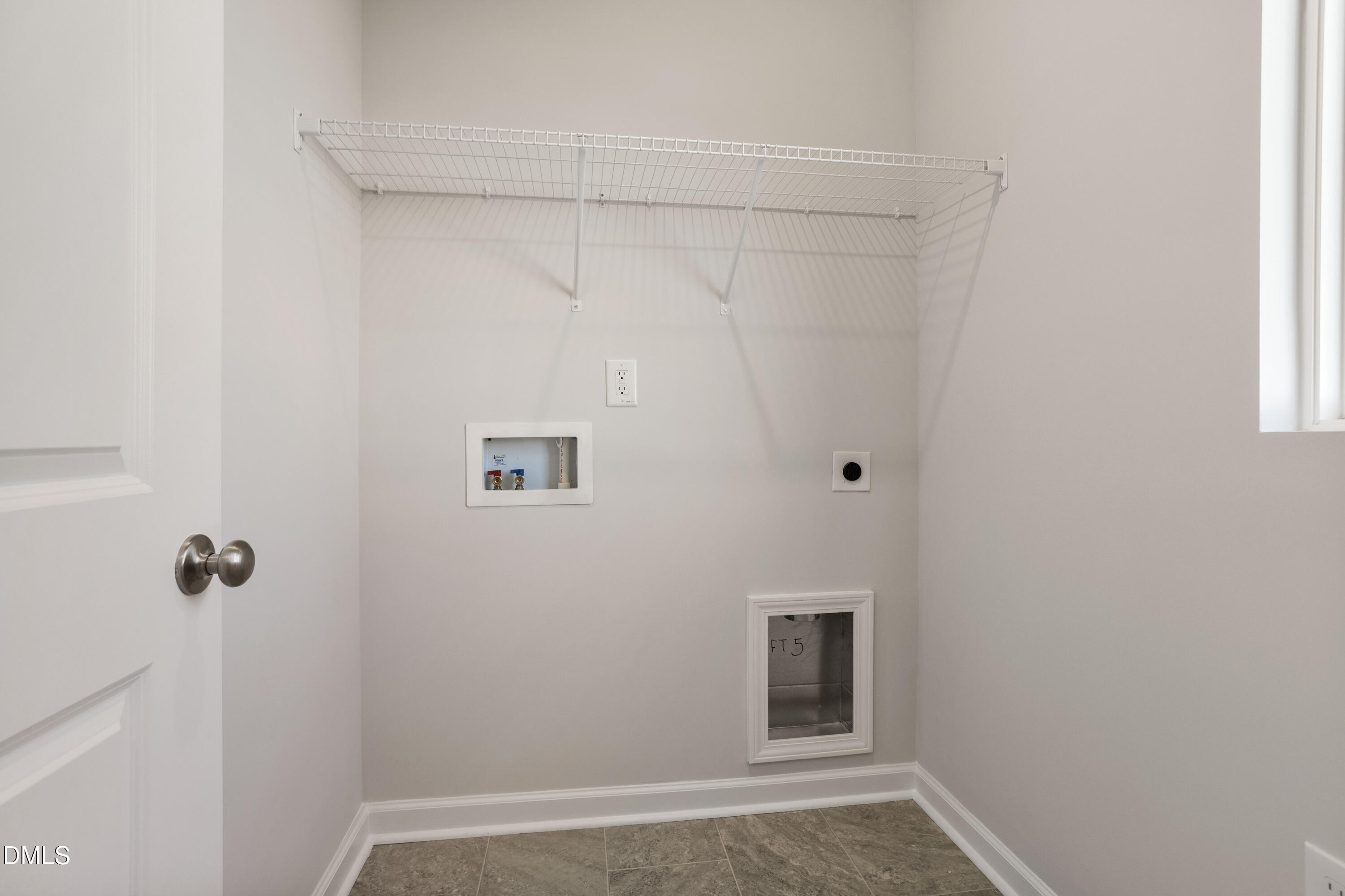 57 Walden Court 59 Property Photo 18