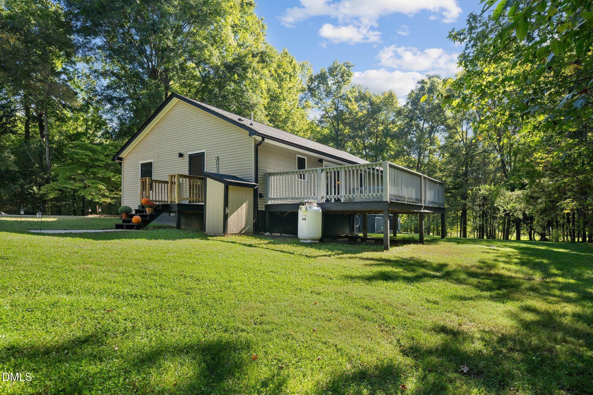 212 Shady Grove Drive Property Photo 34