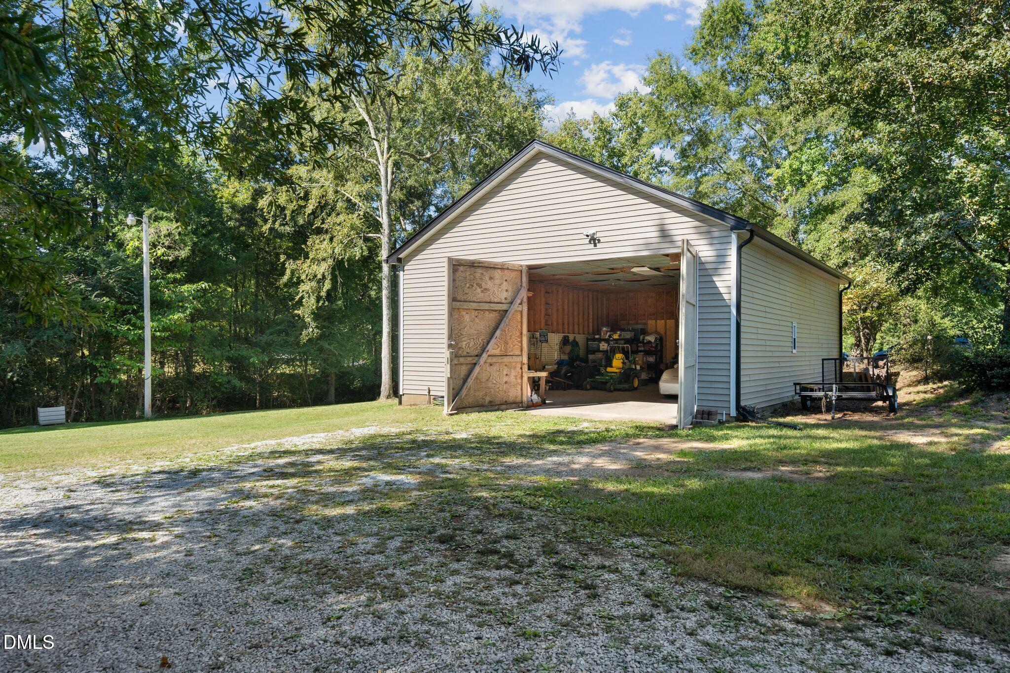 212 Shady Grove Drive Property Photo 37