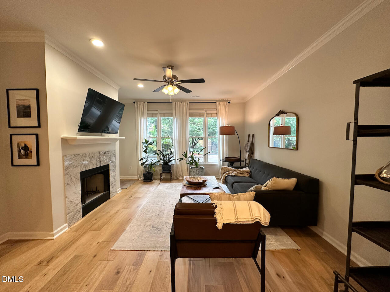 1062 Washington Street Property Photo 8