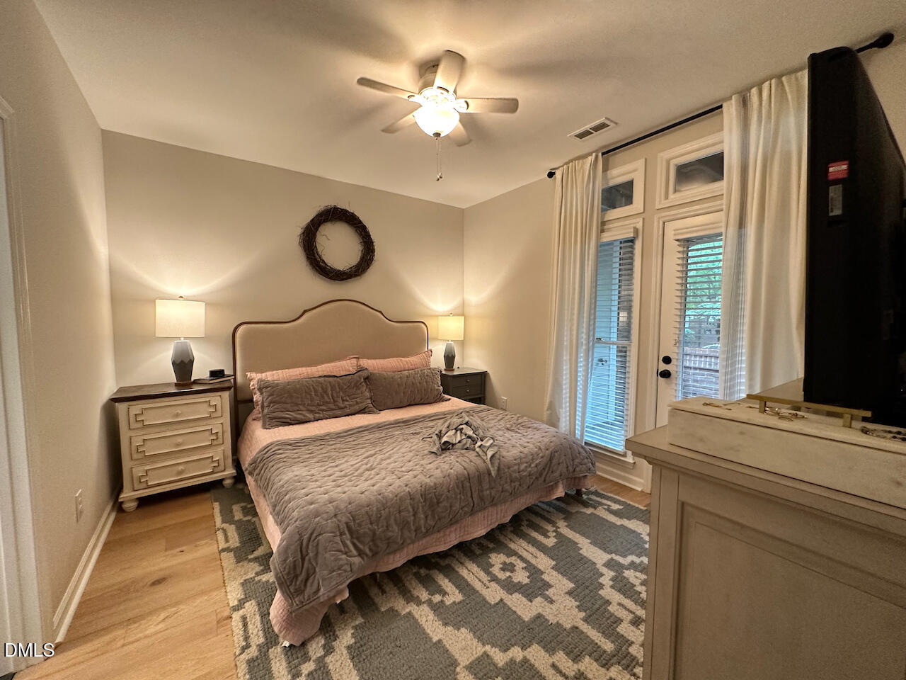 1062 Washington Street Property Photo 10