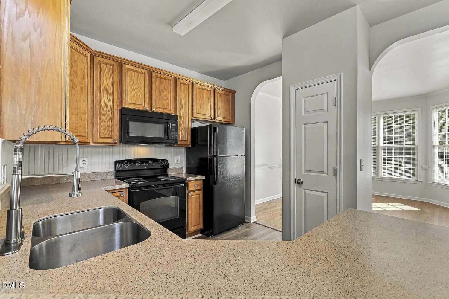 1612 Heritage Garden Street Property Photo 7