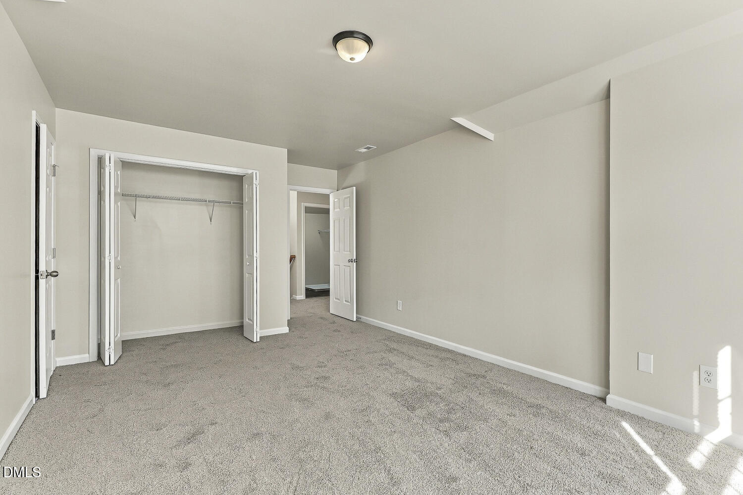 1612 Heritage Garden Street Property Photo 32