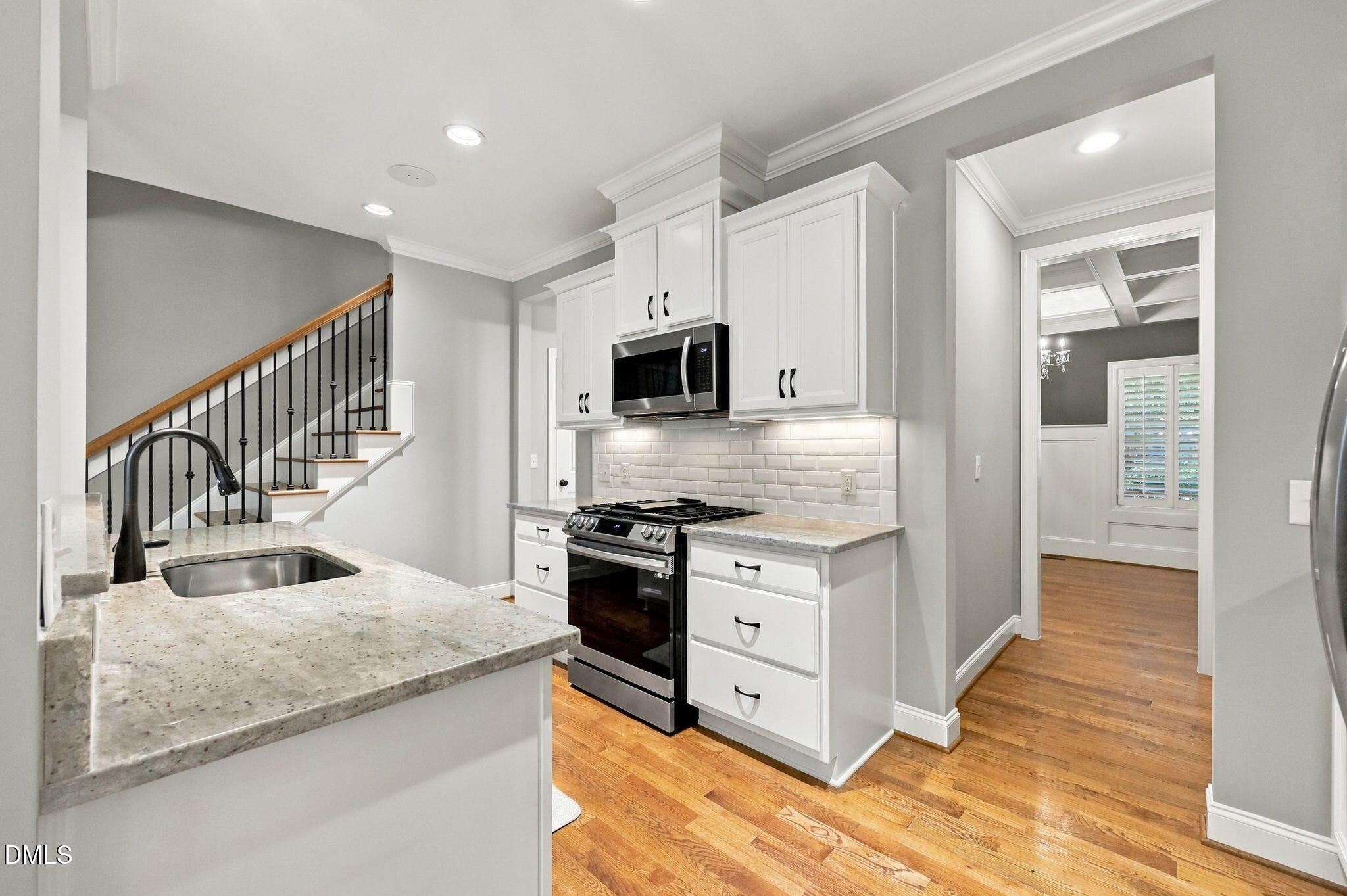 1211 Kingston Ridge Road Property Photo 10
