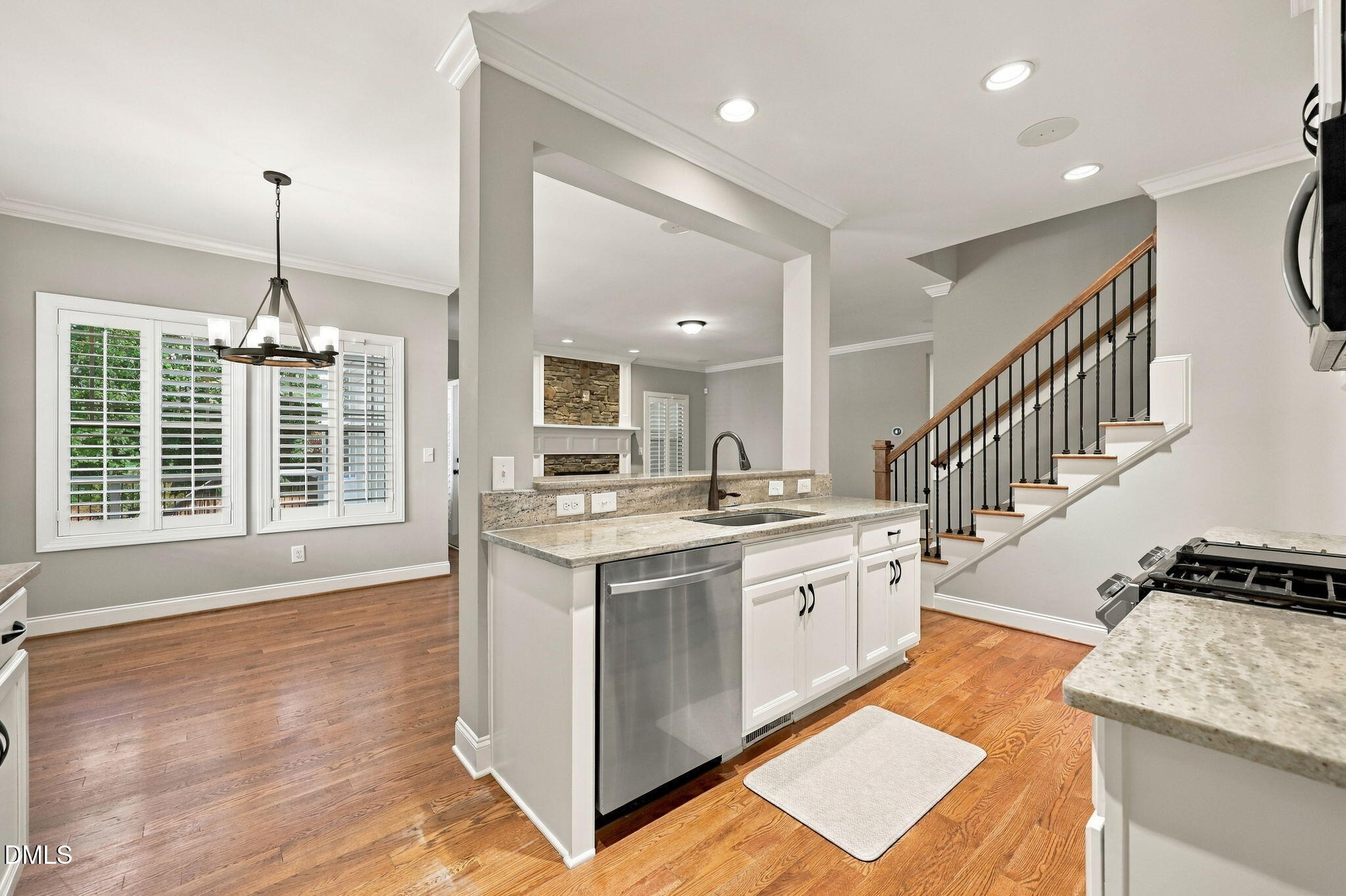 1211 Kingston Ridge Road Property Photo 13