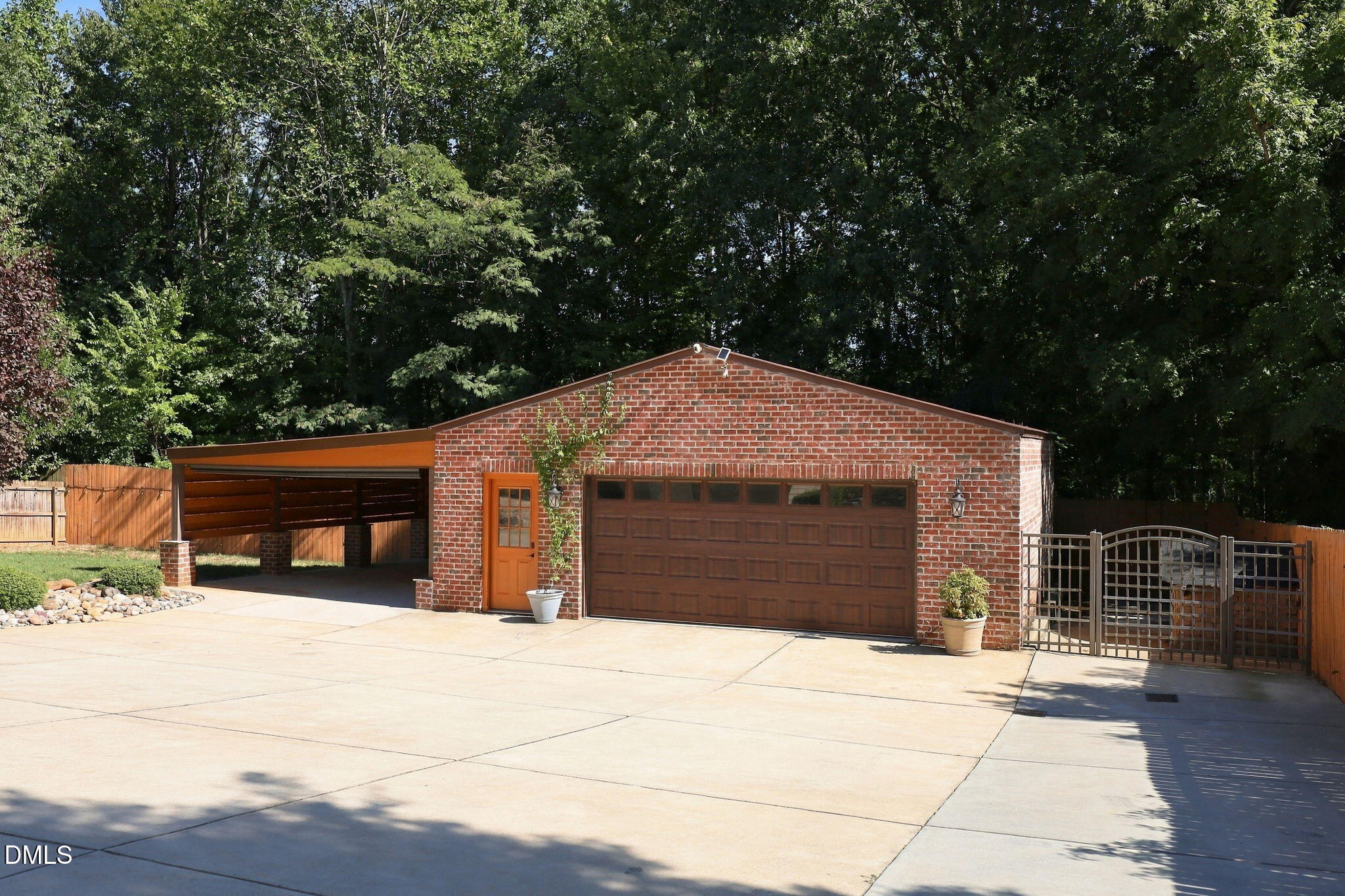 1211 Kingston Ridge Road Property Photo 46