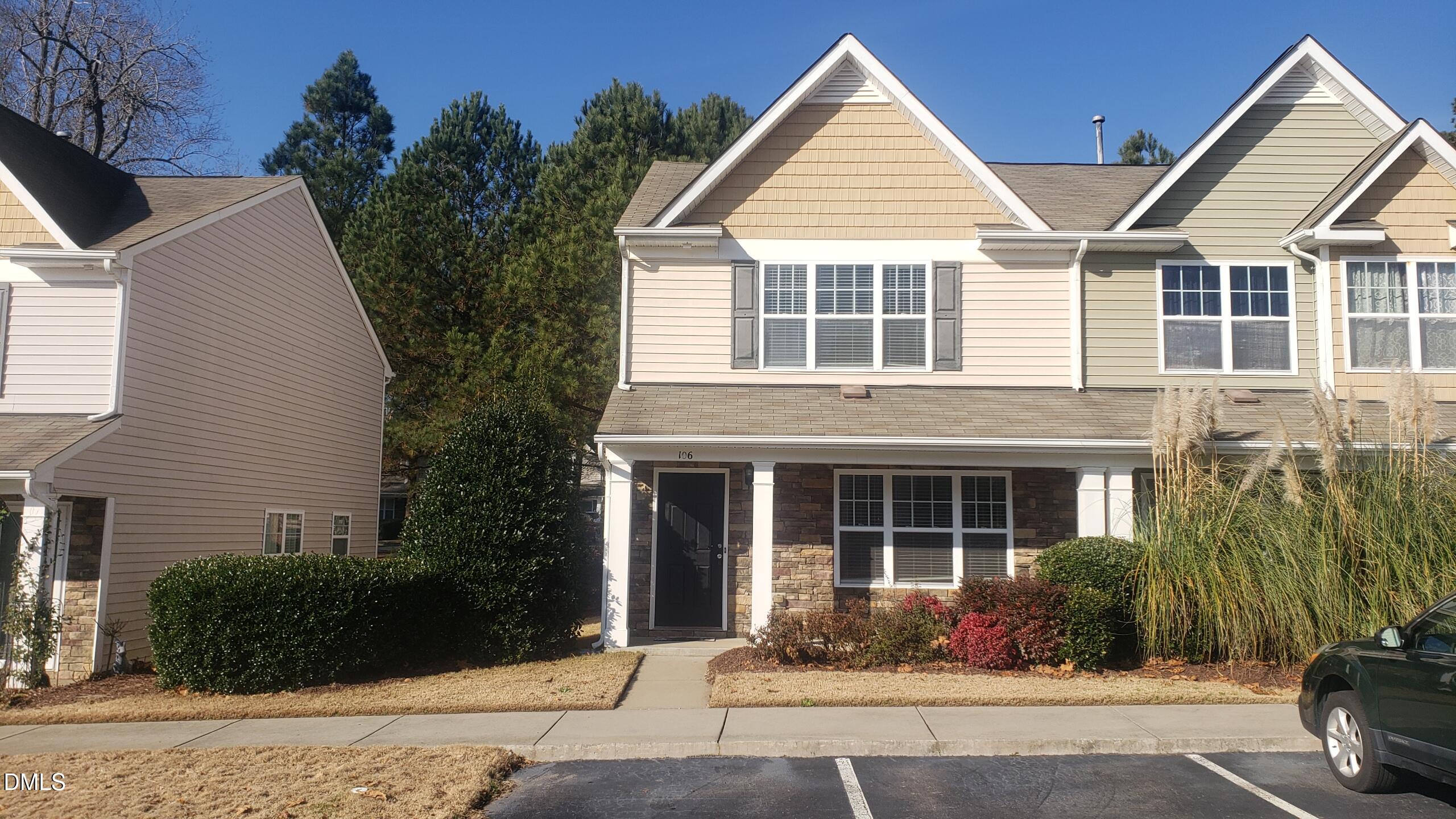 106 Shelter Haven Drive Property Photo 1