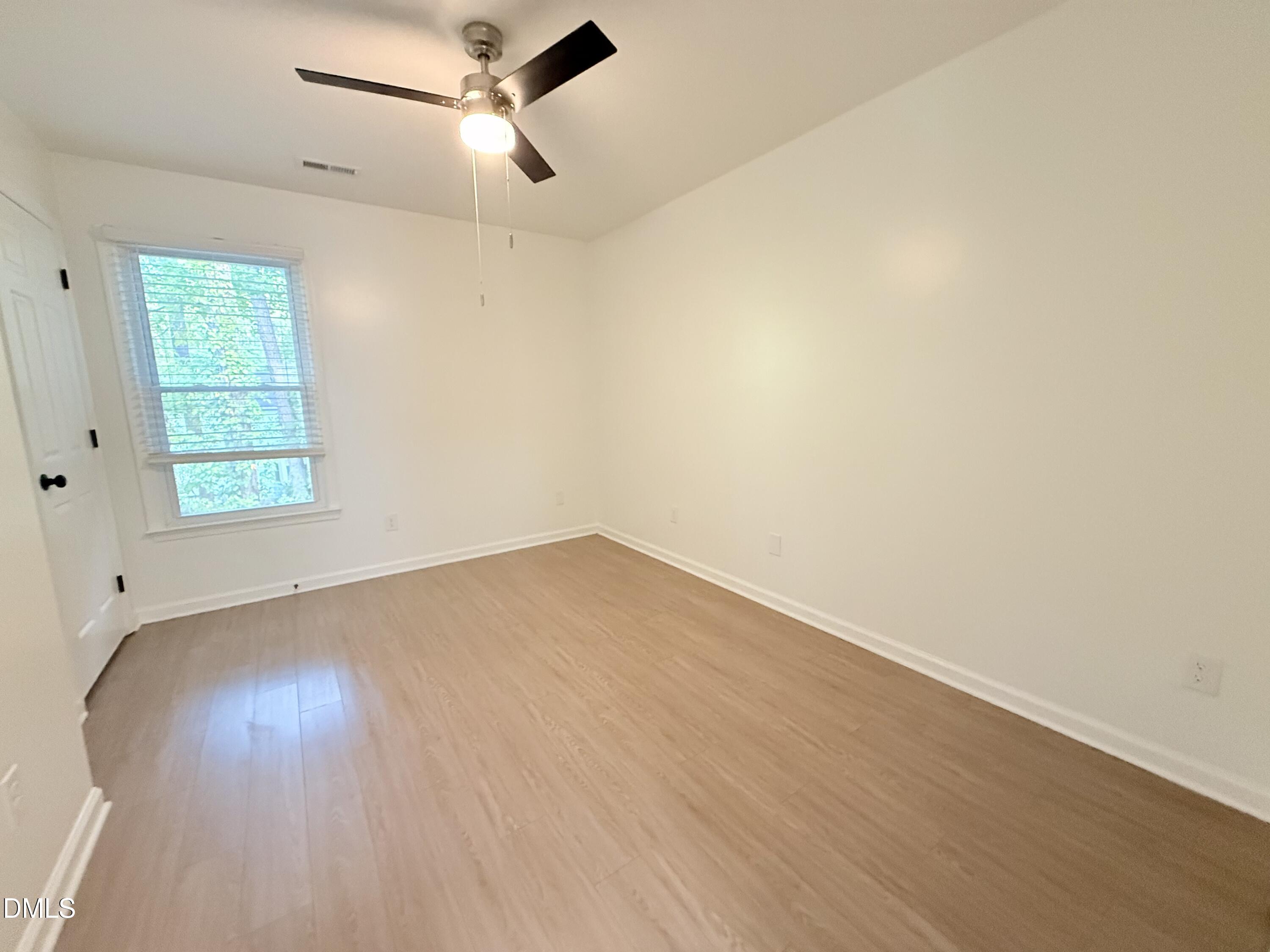 355 W Oak Avenue C Property Photo 4