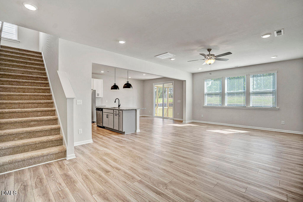 160 Wood Orchid Lane Property Photo 6