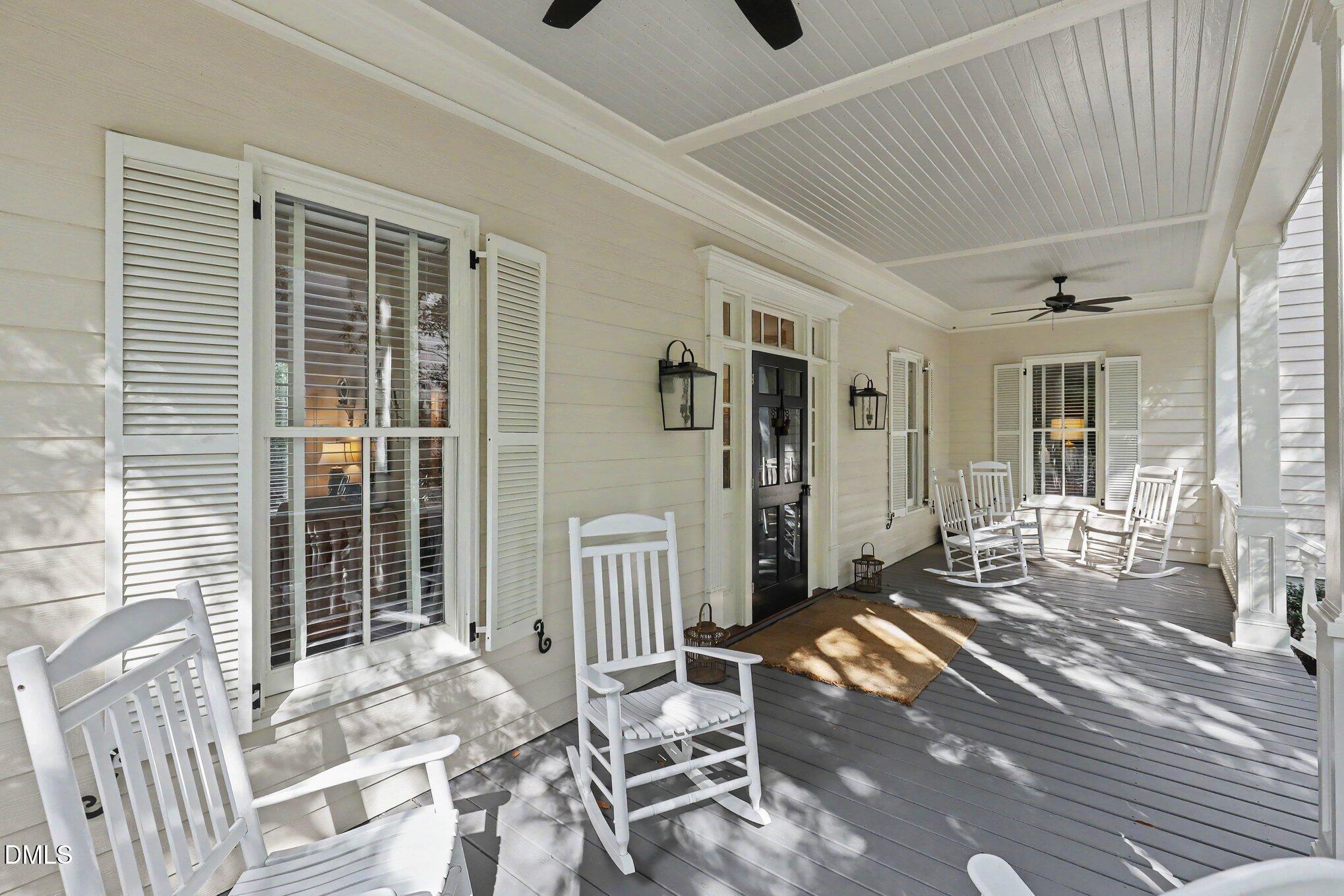 8512 Society Place Property Photo 4