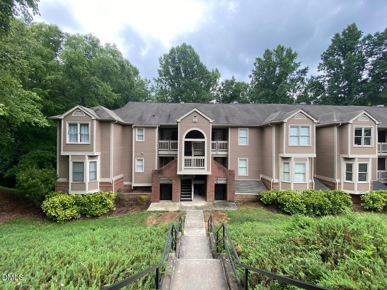 109 Killam Court Property Photo 1
