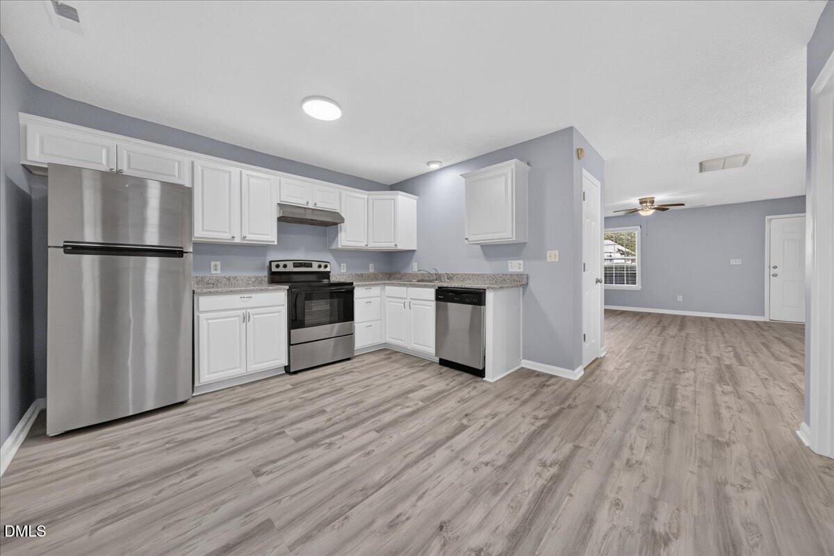 5553 Fieldcross Court Property Photo 10
