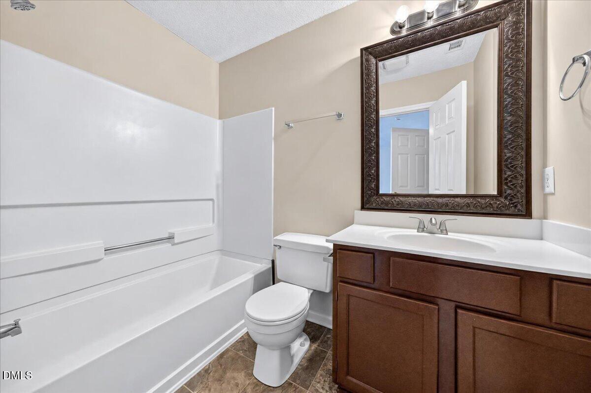 5553 Fieldcross Court Property Photo 15