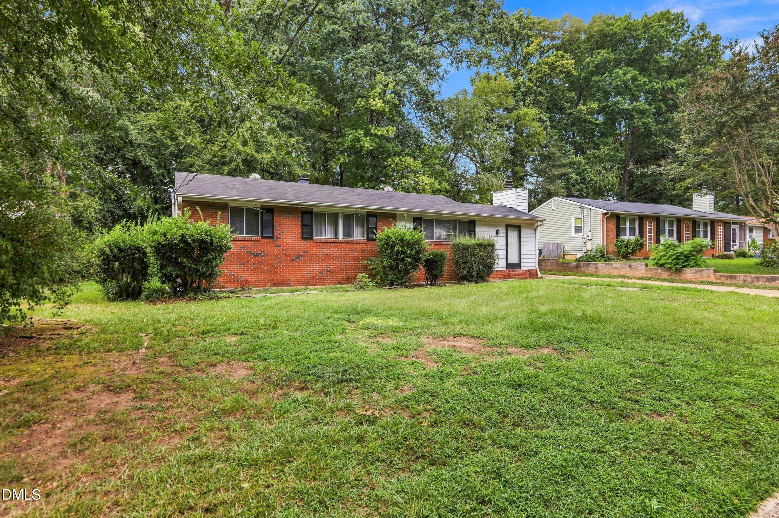 3537 Apache Drive Property Photo 7