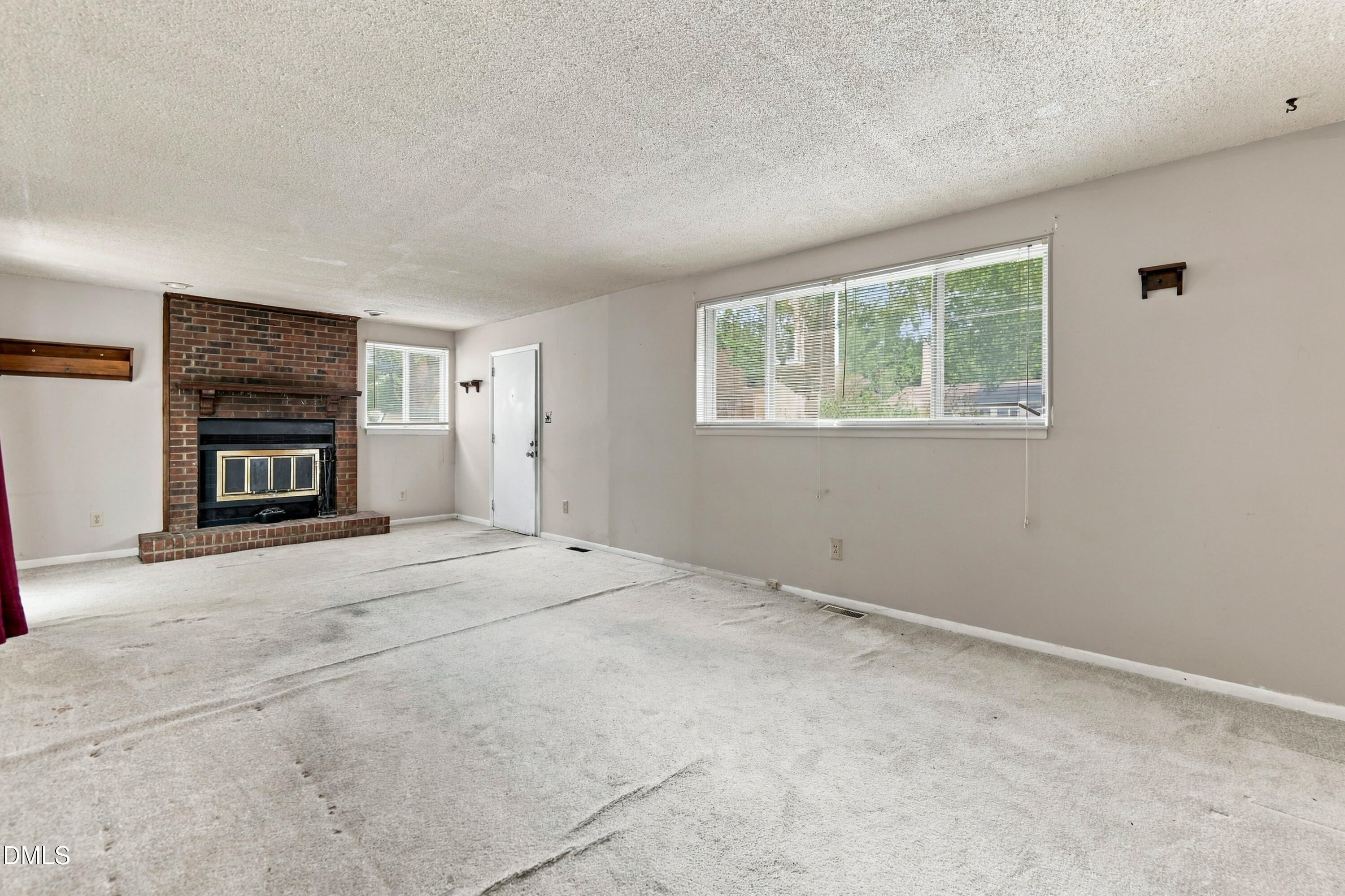 3537 Apache Drive Property Photo 12