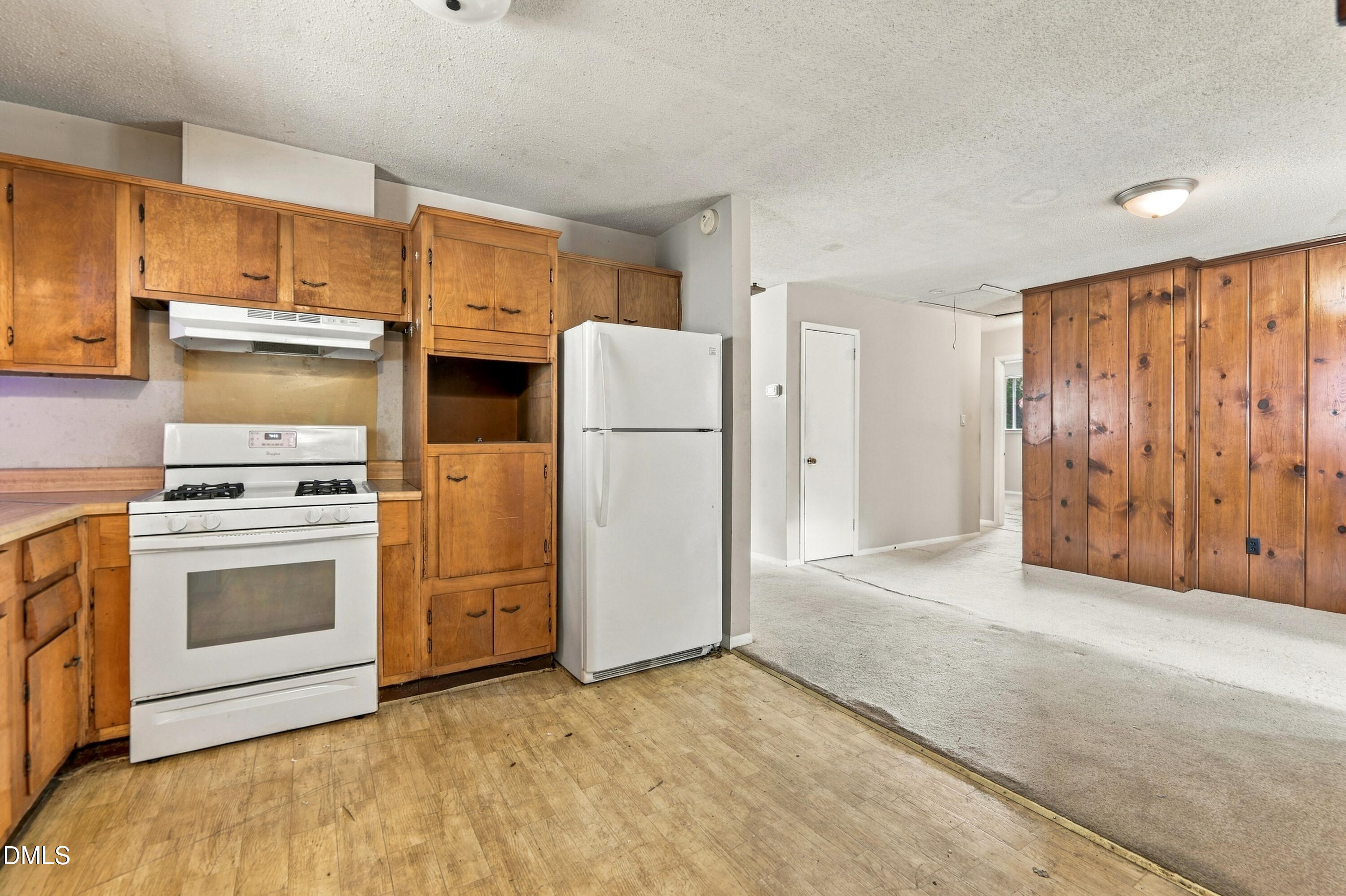 3537 Apache Drive Property Photo 17
