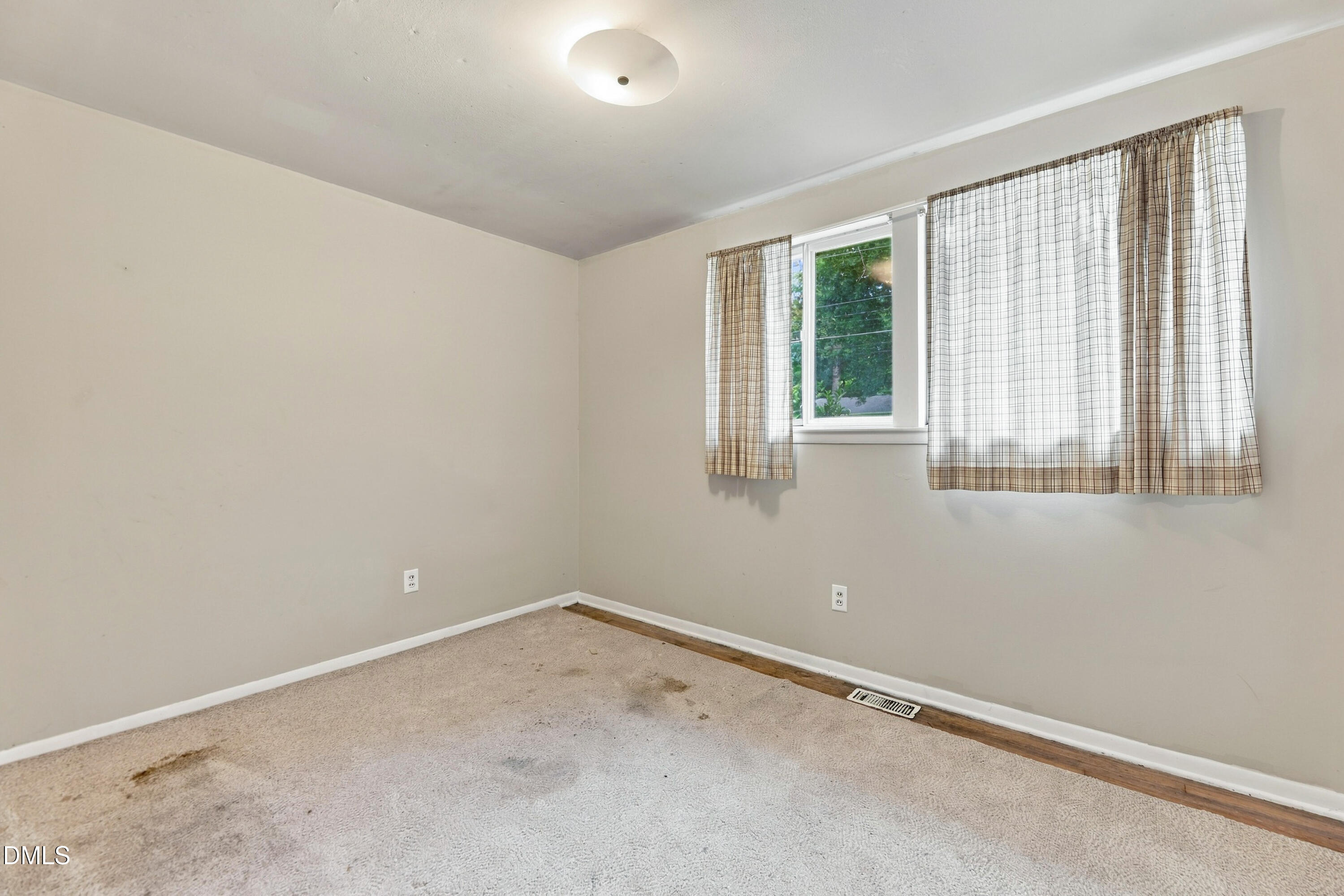3537 Apache Drive Property Photo 27