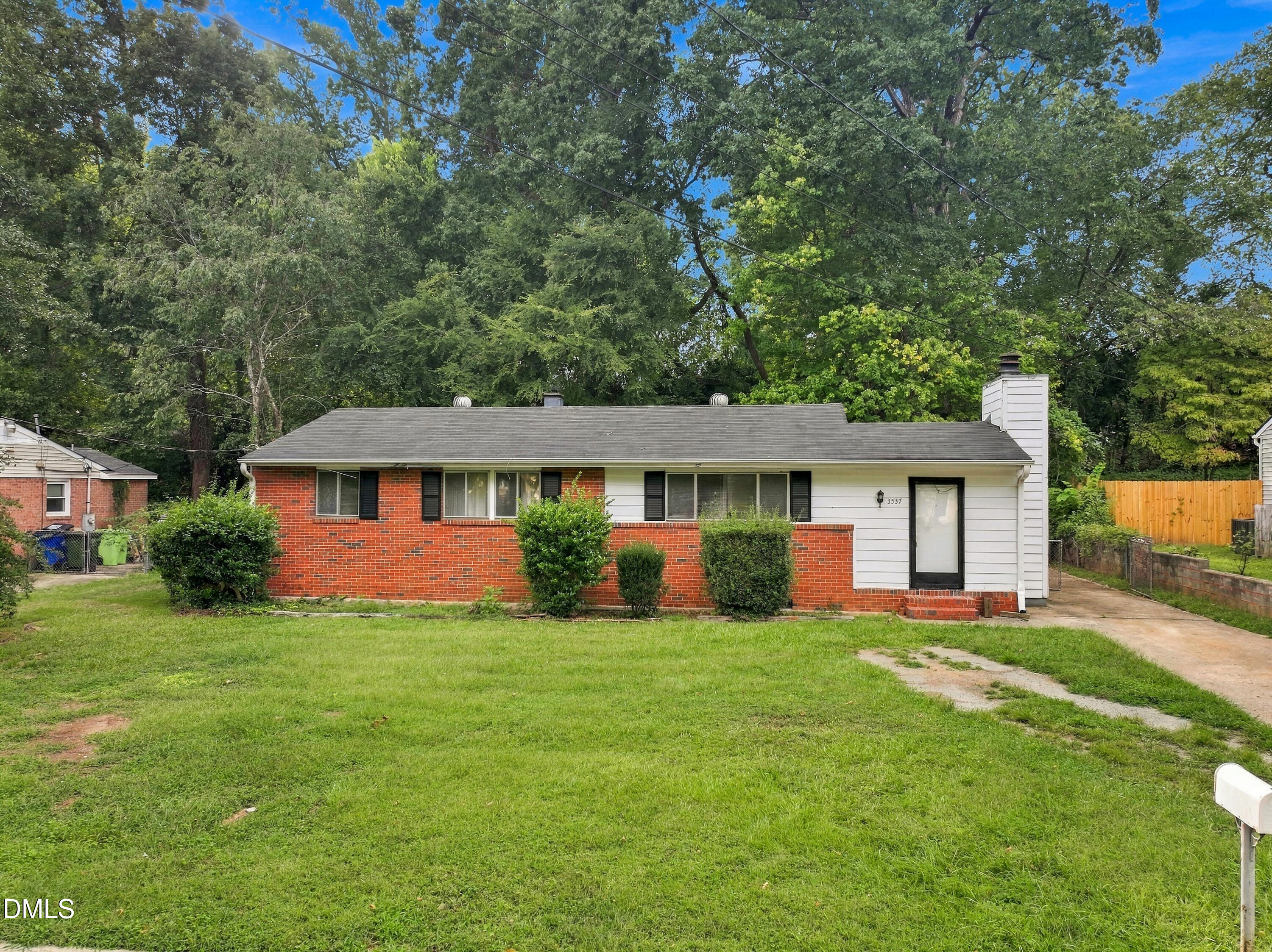 3537 Apache Drive Property Photo 32