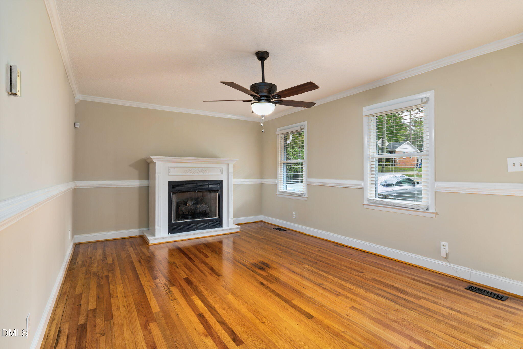 2108 Sierra Drive Property Photo 2